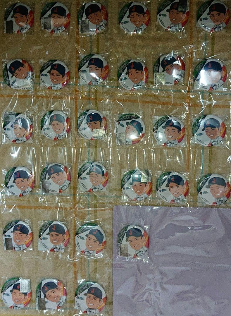 Amazon | WBC 侍ジャパンガチャ 第2弾、第3弾、缶バッジセット