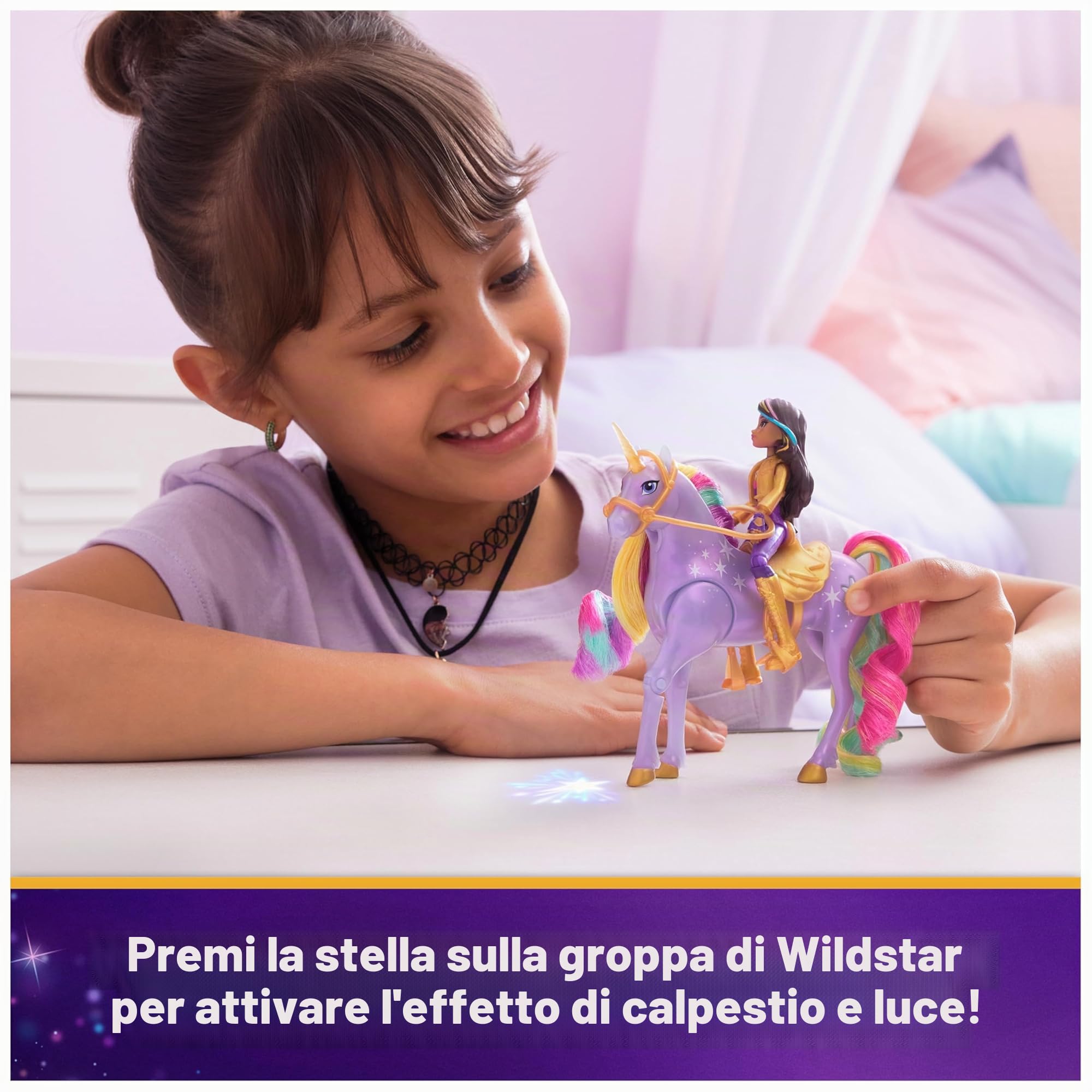 Unicorn Academy, Sophia & Light Magic Wildstar con Effetto Magica Luce dell’Arcobaleno, 2 Accessori per l'Equitazione, Bambole e Unicorni Giocattolo per Bambine, 4+ Anni