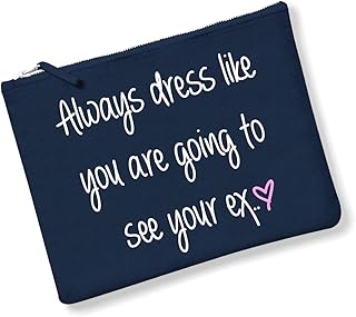 Cómo Completar tu Look con un Bolso para Vestido Azul Marino