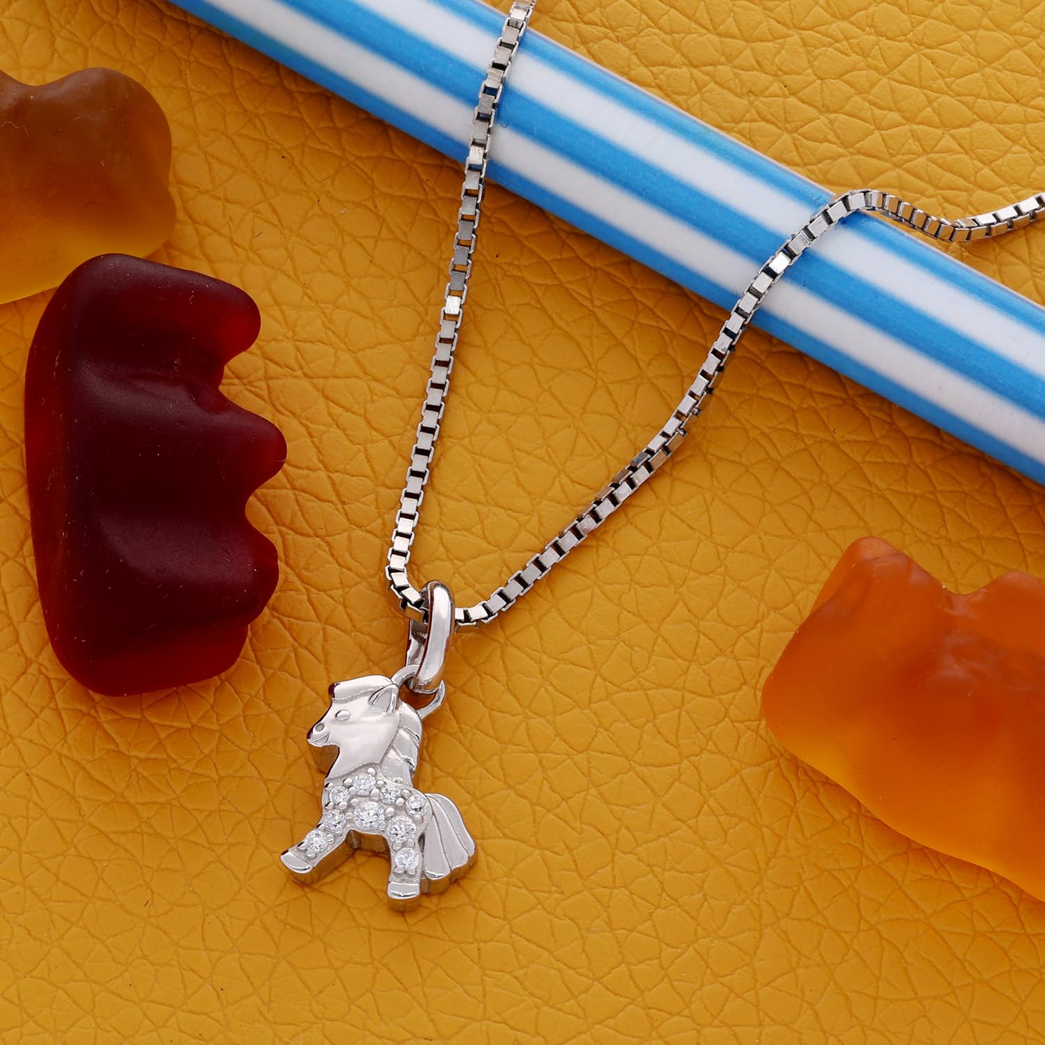 trendor Collana per bambini in argento 925 con ciondolo a forma di cavallo, gioiello senza tempo per ragazze, accessorio alla moda 21098