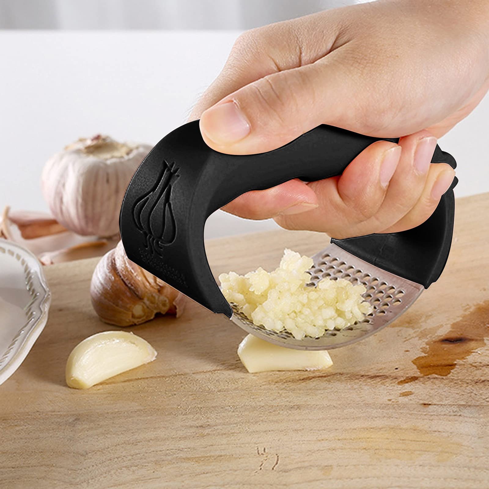 Knoblauchzerkleinerer, manuelle Knoblauchpresse, Wippe, Edelstahl, rutschfest, rostfrei, für die Küche, Knoblauchzerkleinerer, Fleischwolf, praktische Küchenwerkzeuge (schwarz)