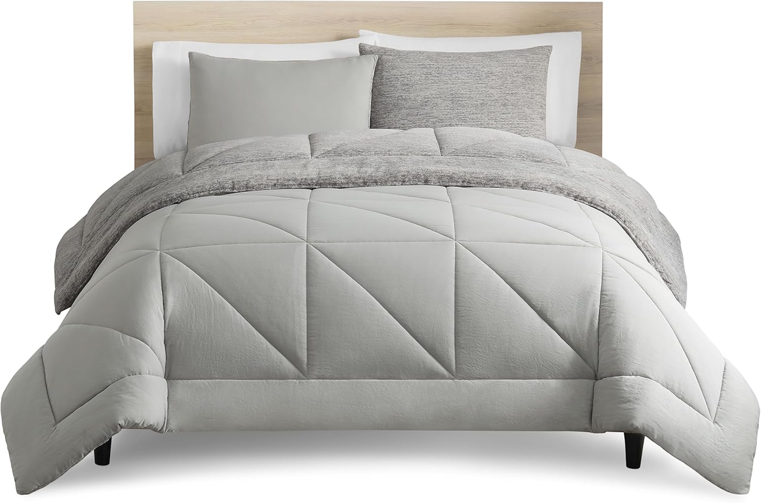UGG 32556 Corey KingCalifornia King 3Piece Comforter Set