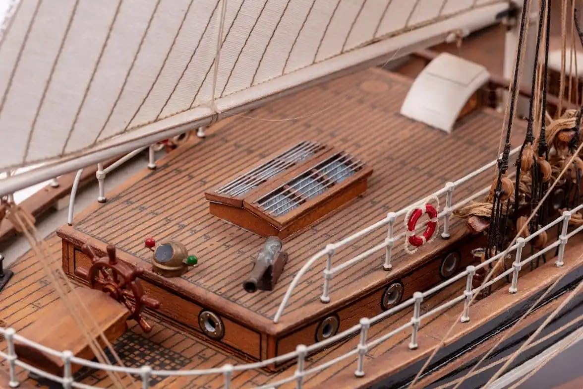 Amazon.com: Billings Boats 1:75 Scale Cutty Sark -Wooden Hull