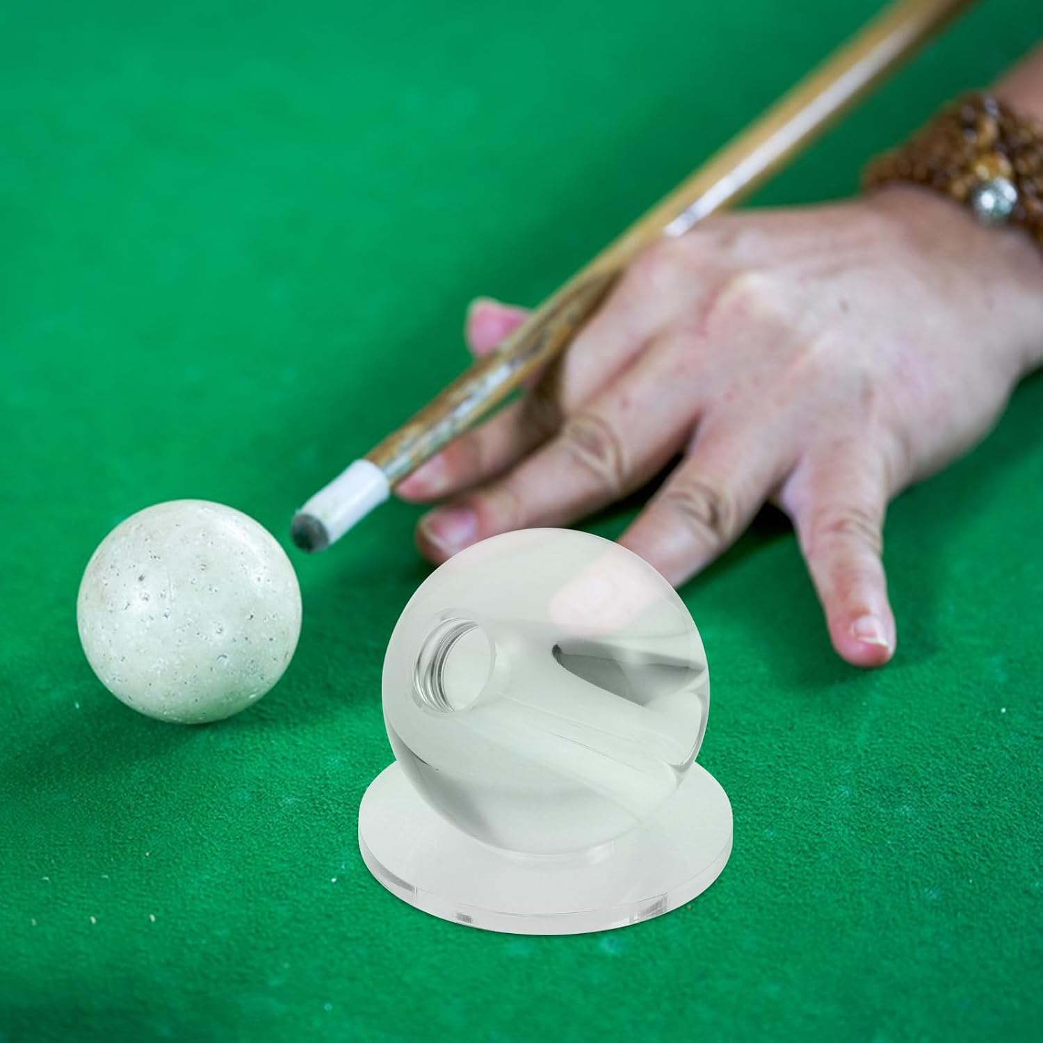 Lightweight Billiards Training Ball with Hole for Stroke and Cue Training for Beginners and Professional Players