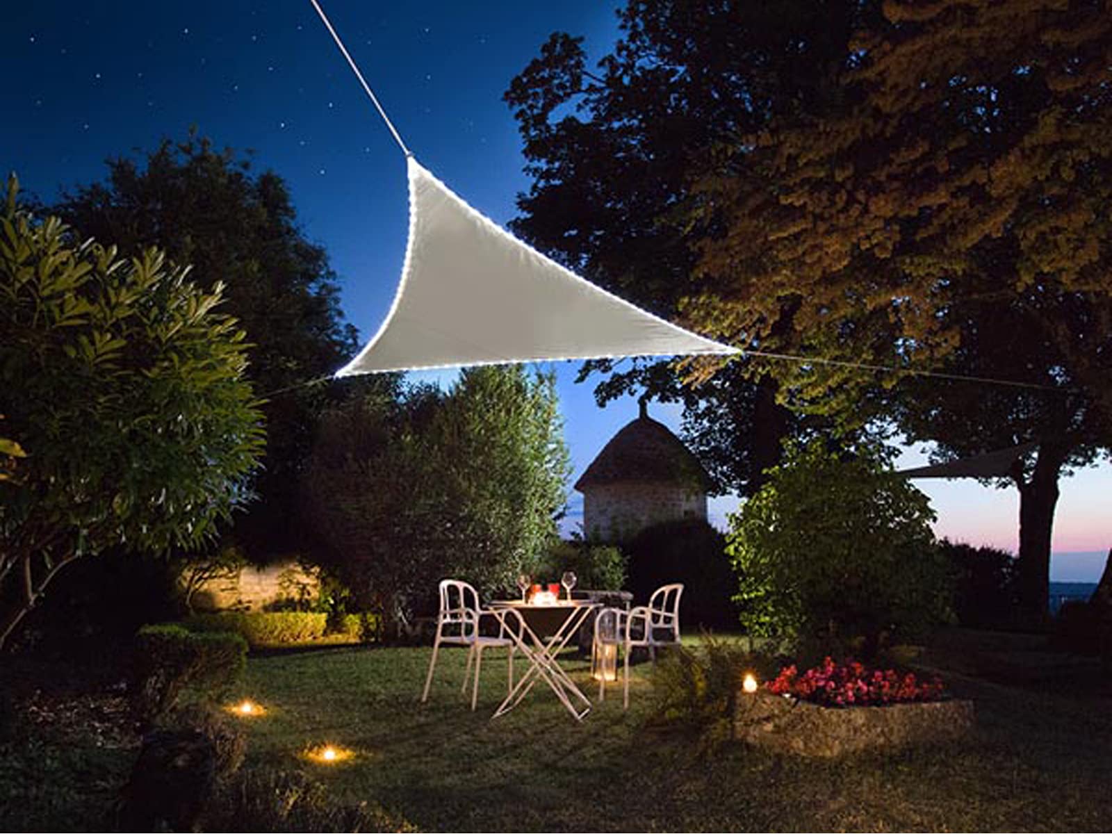 Perel Vela ombreggiante triangolare con 107 LEDs, poliestere idrorepellente, protezione UV 95%, 3.6 x 3.6 x 3.6 m illuminazione LED solare, shade sail per giardino e terrazza, taupe