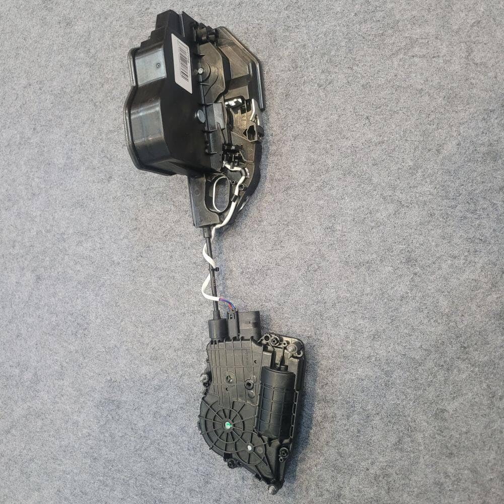 SHENLI-AUTO Rep# 51217185689 51215A36E17 Lock Block L 1pc/Set