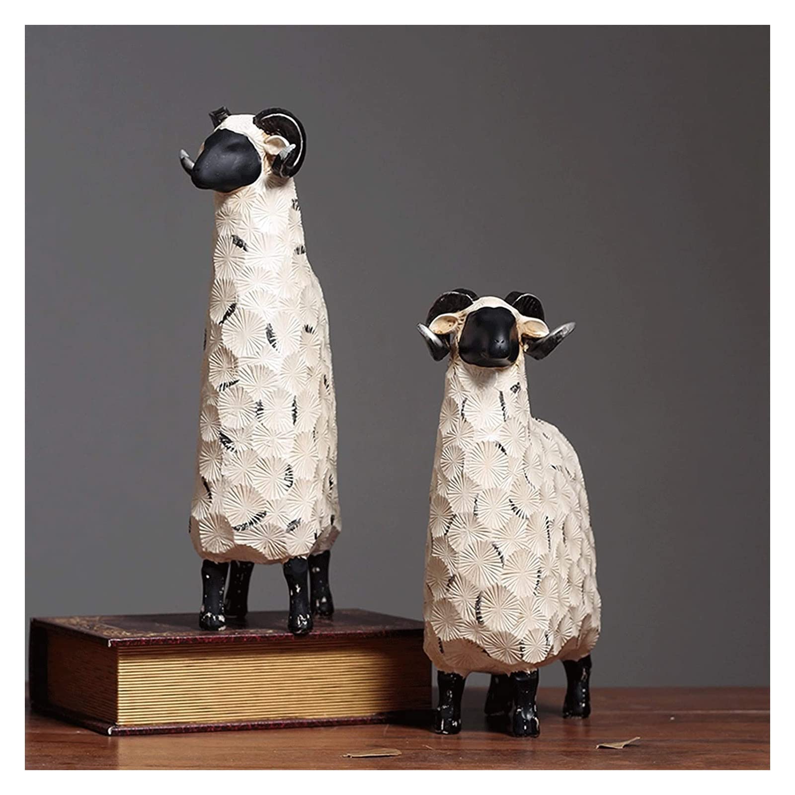 Amazon.co.jp: 彫刻の卓上像 羊の装飾樹脂動物像、2匹の羊/レトロ