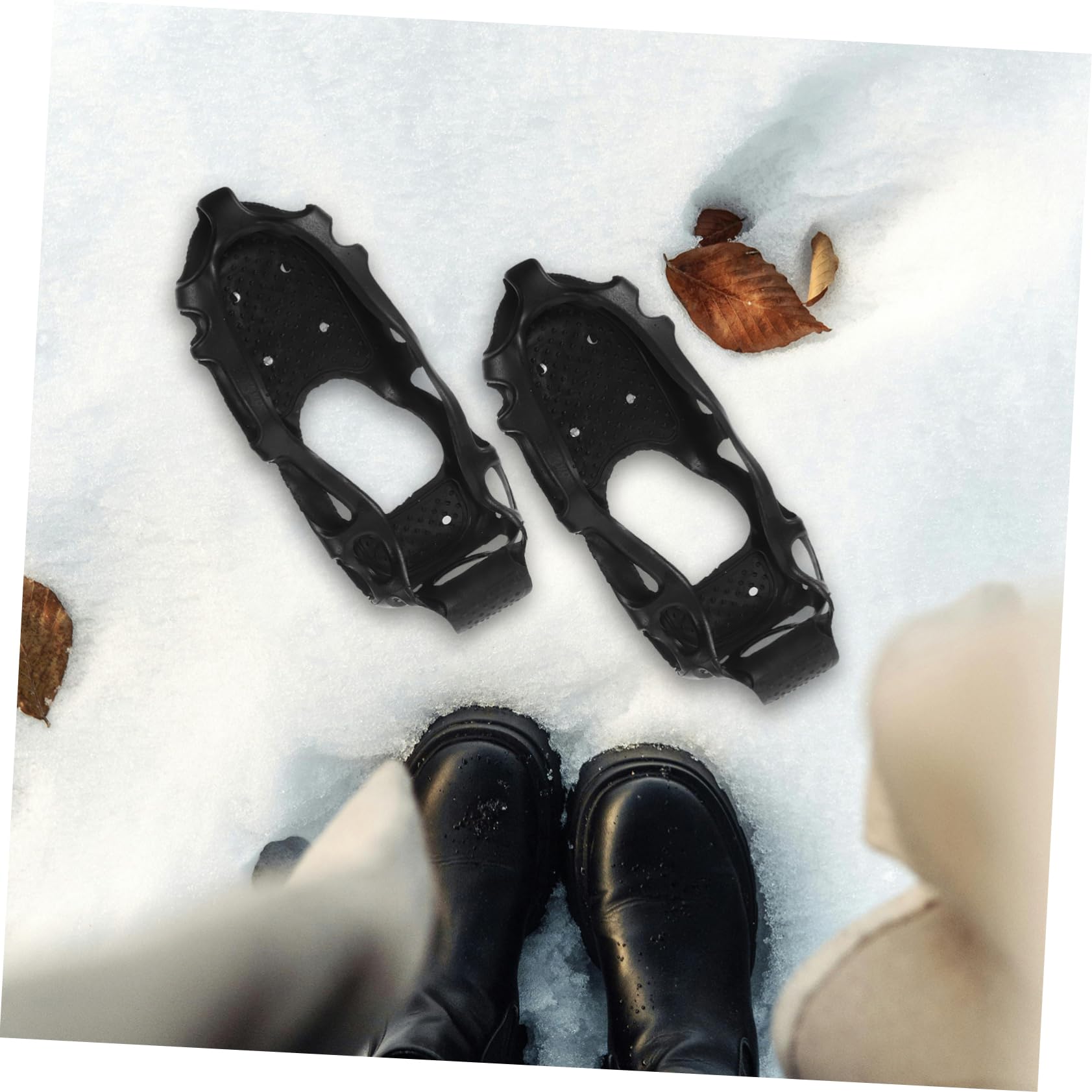 Toddmomy Ramponi da Ghiaccio Antiscivolo per Scarpe e Stivali, Tpe Leggero, Installazione Facile, per Snow Hiking e Arrampicata, Chiodi per Scarpe Chiodate 12mm