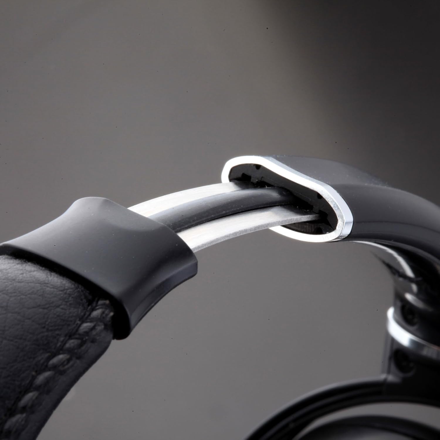 Close-up of the left earcup of Edifier H850 headphones with 'L' indicator