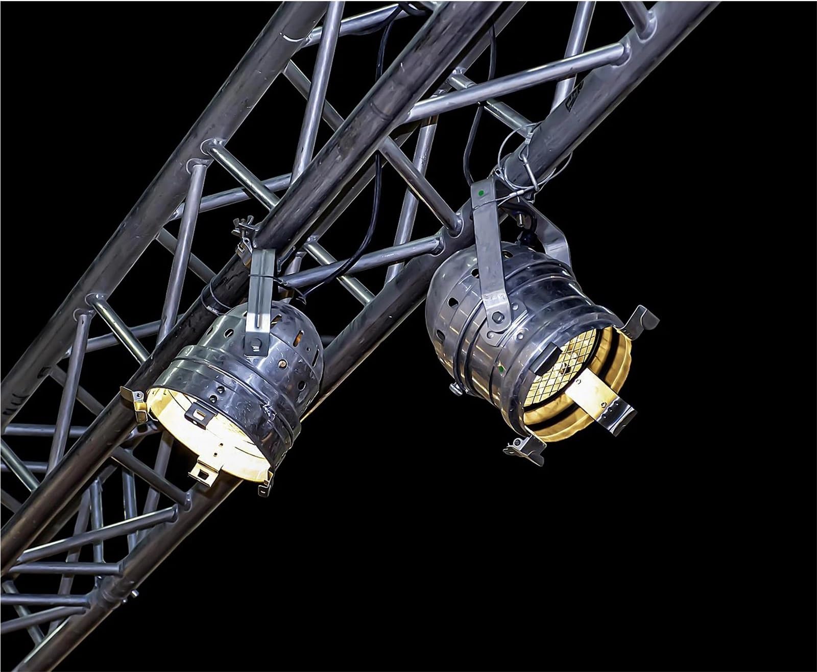 zacisk do kratownicy. 7pcs Stage Light Hook Aluminum Alloy Heavy Duty Bracket for Moving Head Theatre Lighting(Black)