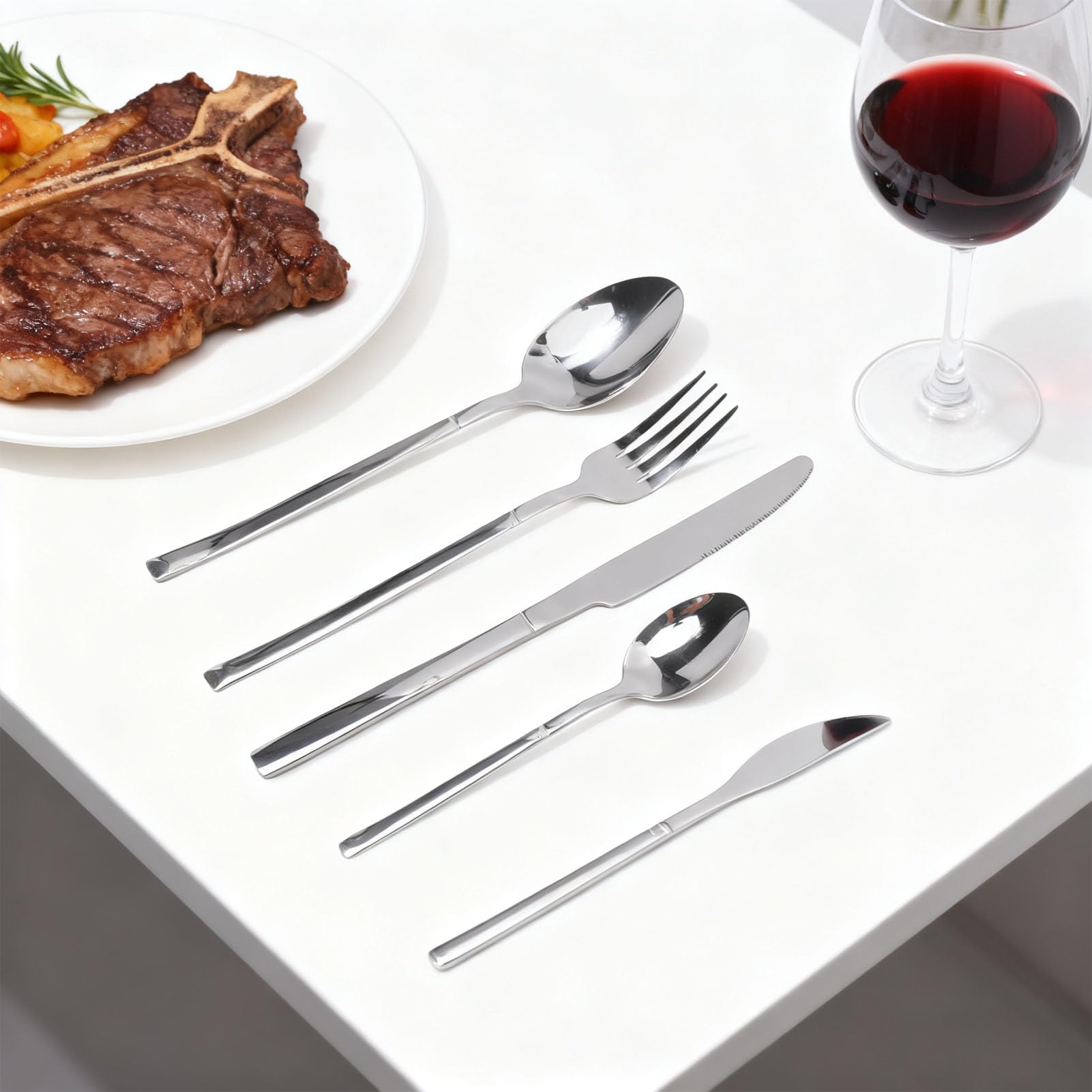 Set di cucchiai e forchette in acciaio inossidabile per 6 persone con forchette da cena, cucchiai e cucchiai da dessert, posate lucidate a specchio, set di utensili (argento)