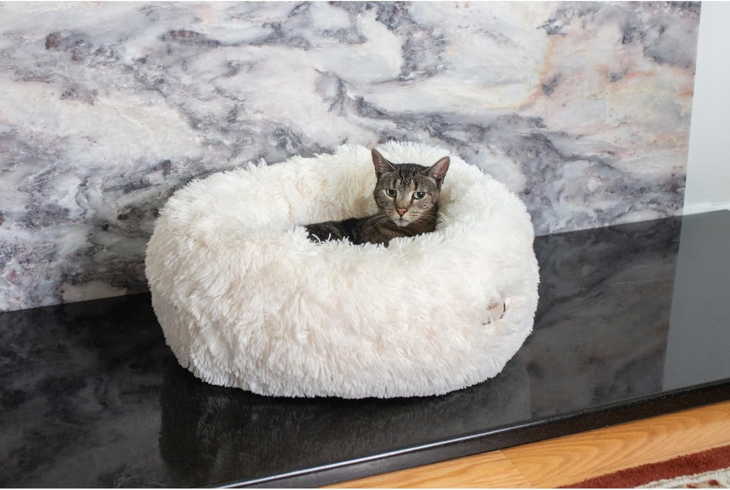 HomeStock Plush Pet Bed - Ultra Soft Cuddler for Cats & Small Dogs - Skid-Free & Washable - 22x22x8