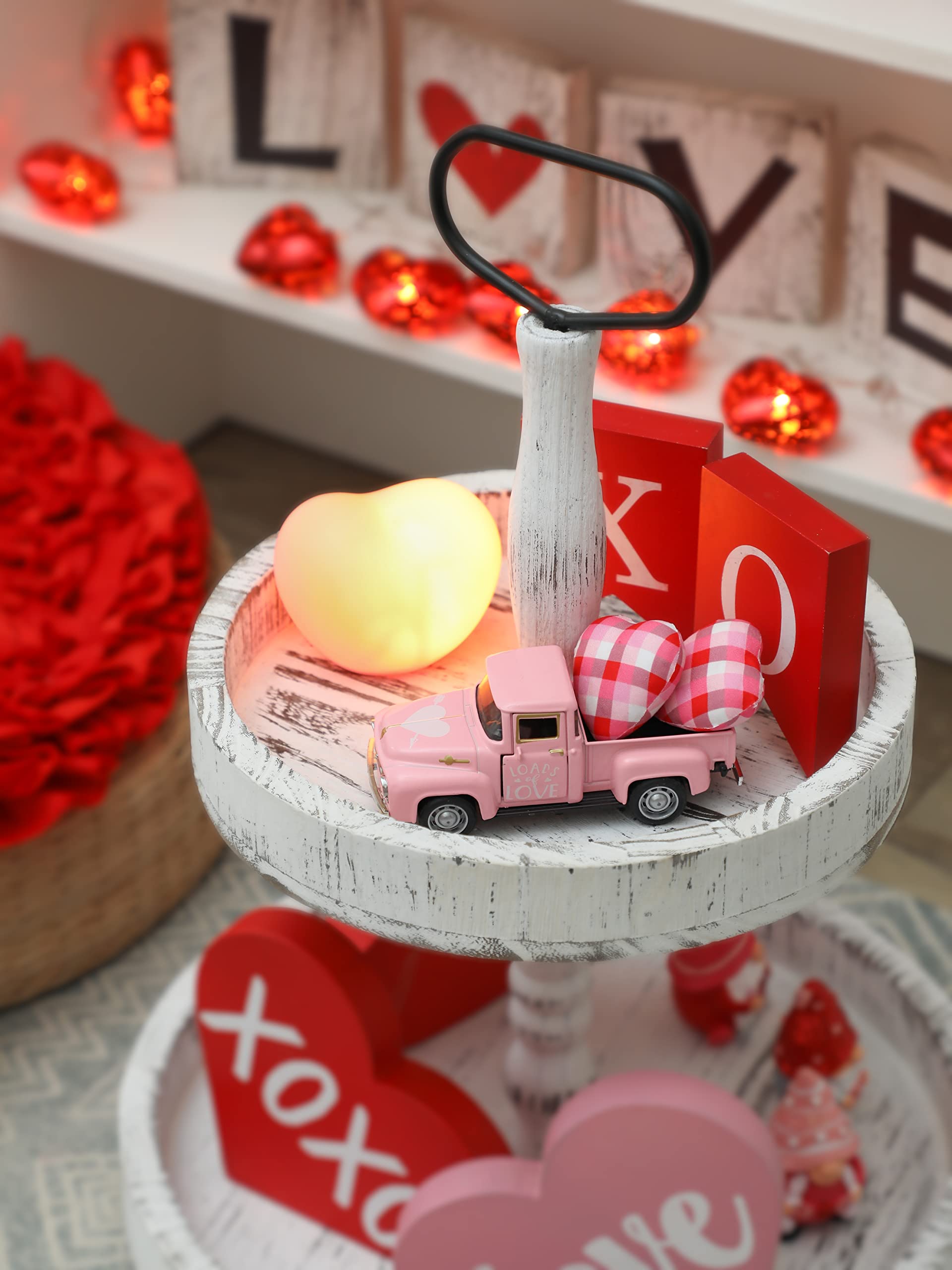 Mini Valentine’s Day Metal Farm Truck with 2 Hearts, Vintage Love Romantic Tiered Tray Decor Diecast Pickup Truck Model for Shelf Table Décor 4.8inch