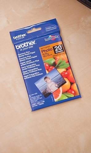 Miniatura 3 de Brother Papel fotográfico BP71GP20, 6 x 4 pulgadas, Premium Plus brillante, 5.9 in (ancho) x 3.9 in (largo), 20 hojas, suministros originales de