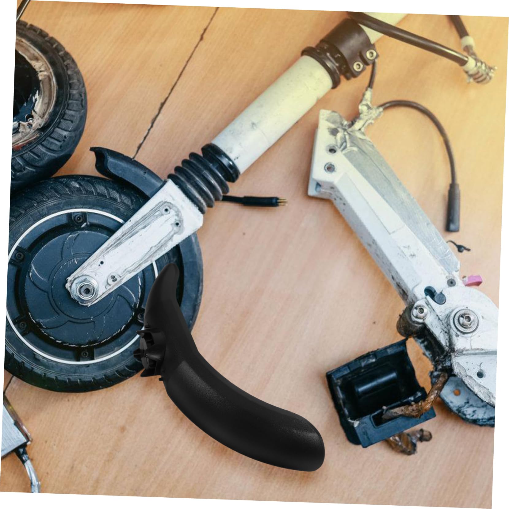 TOYANDONA Support De Garde-Boue De Remplacement pour Scooter Arrière Accessoires De Modification en Plastique Noir