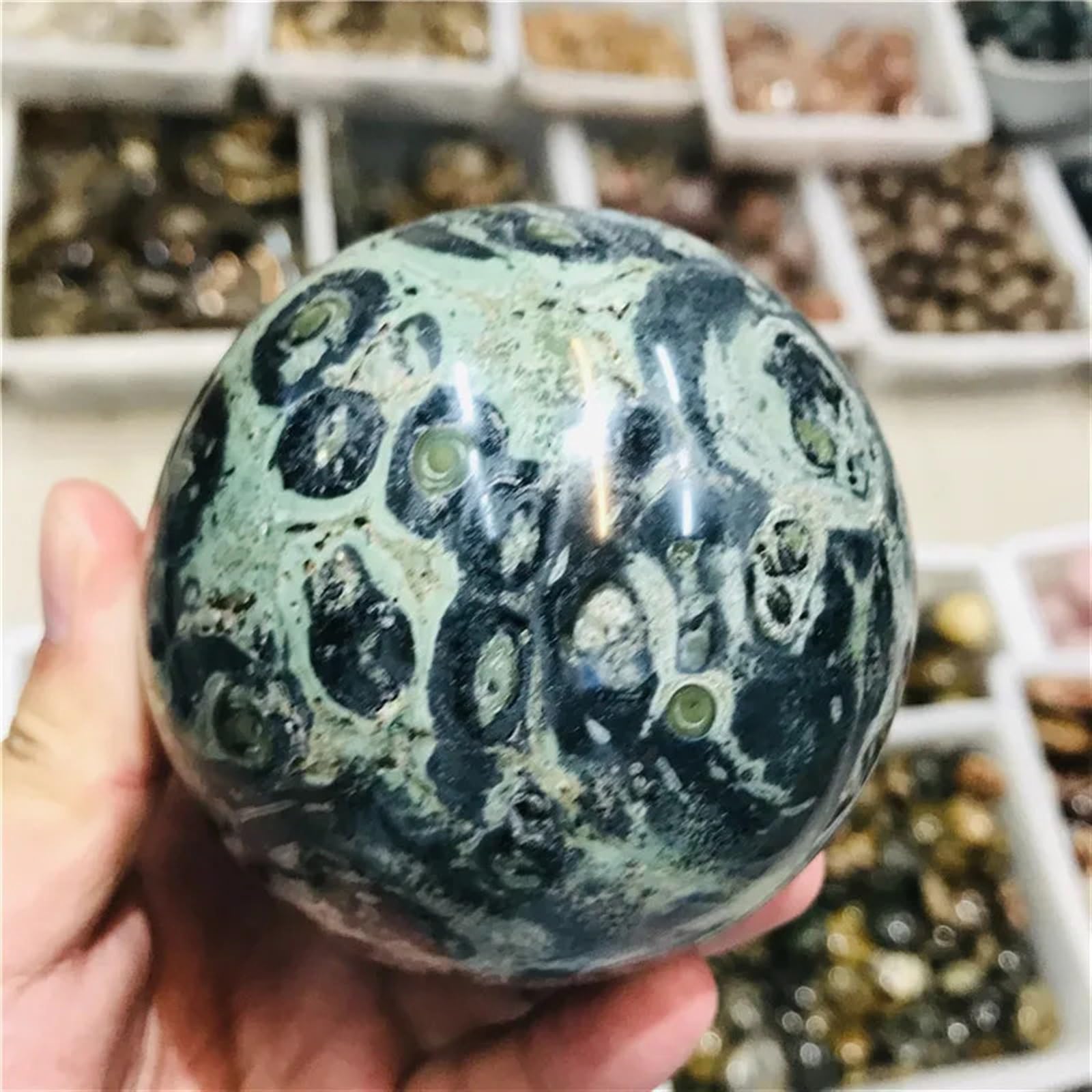 RVBLRDSE Stone Malachite Crystal Ball for Home Decoration Gift(5-6cm) Gemstone Stone