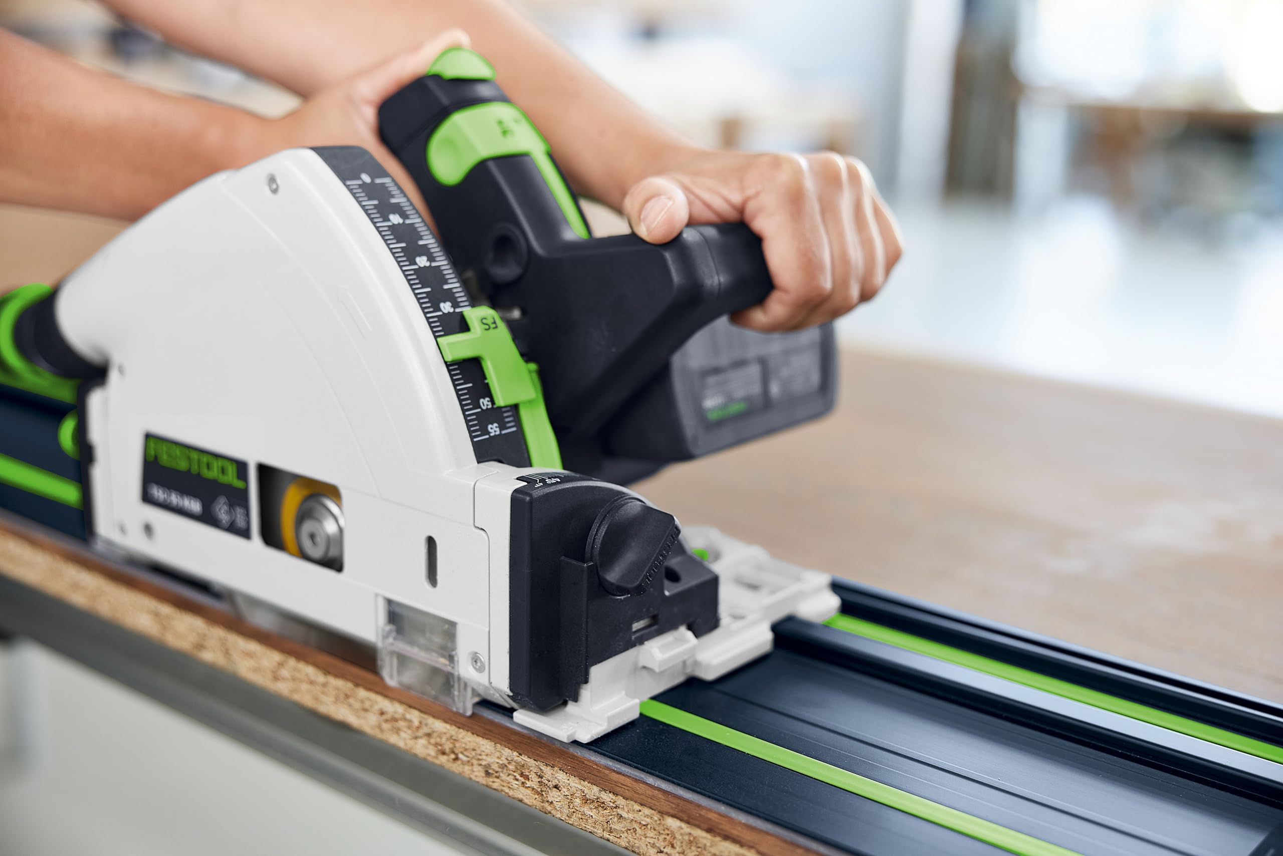 Festool Führungsschiene FS 1400/2 BL - Sägeschiene für Tauchsäge & Fräse | 1400mm Aluminium Führung mit Splitterschutz für präzise Schnitte, kompatibel mit Oberfräse und FS-Zubehör