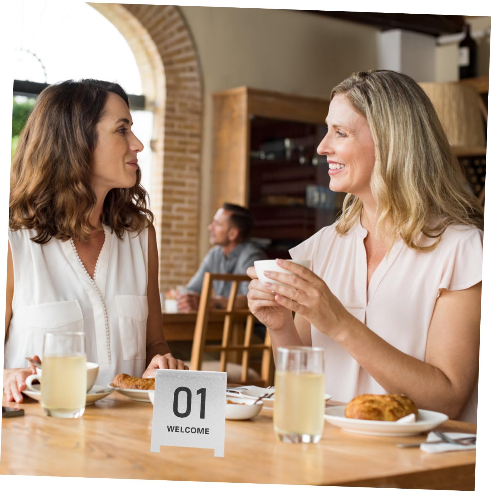 SOLUSTRE 10 Pack Acrylic Table Multi-function Scene Markers Scratch-resistant for Banquet Wedding Party