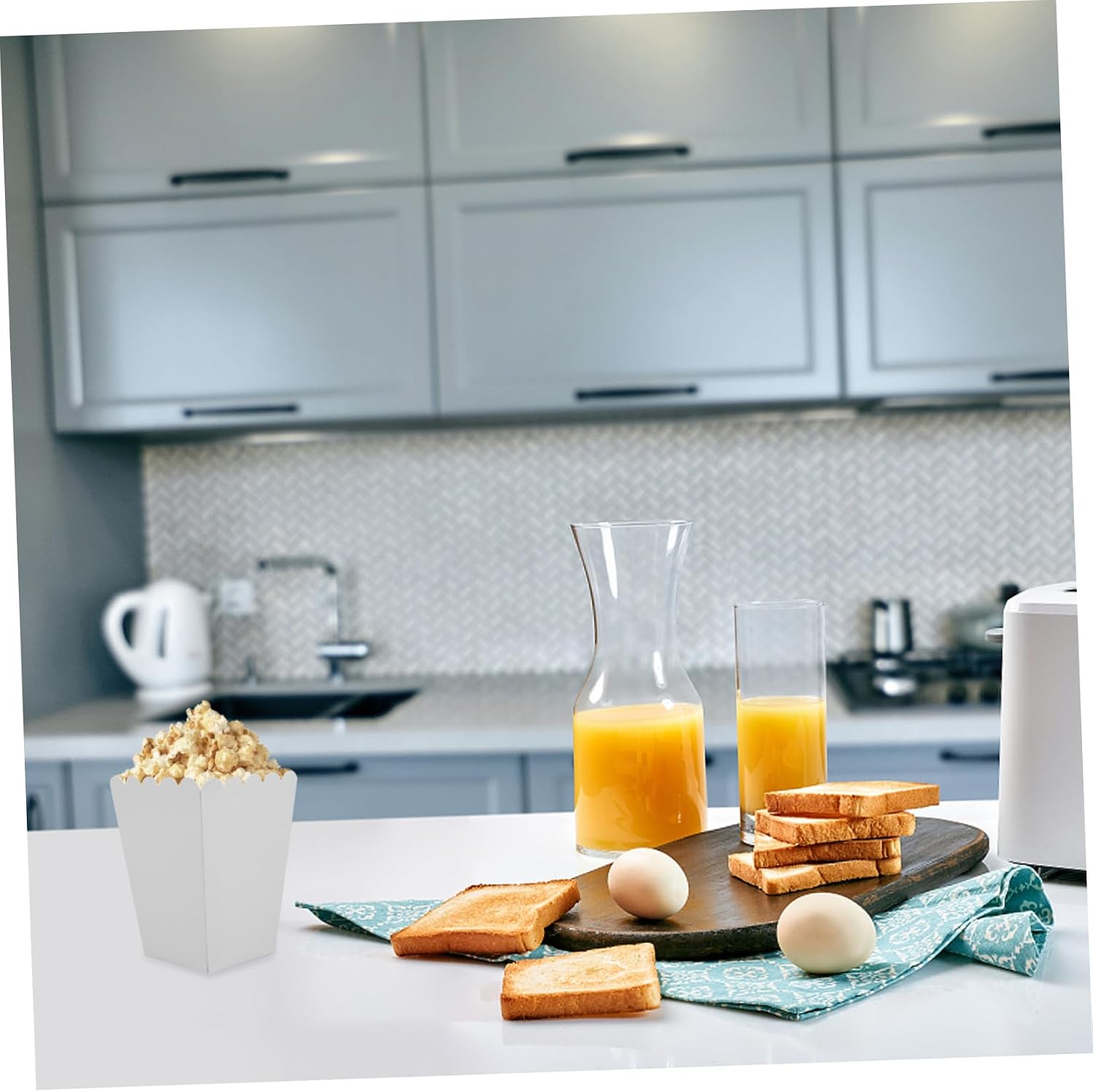 PRETYZOOM Elegant Popcorn Holder: 40pcs Cardboard Candy Container Night Party Snack Boxes Theater