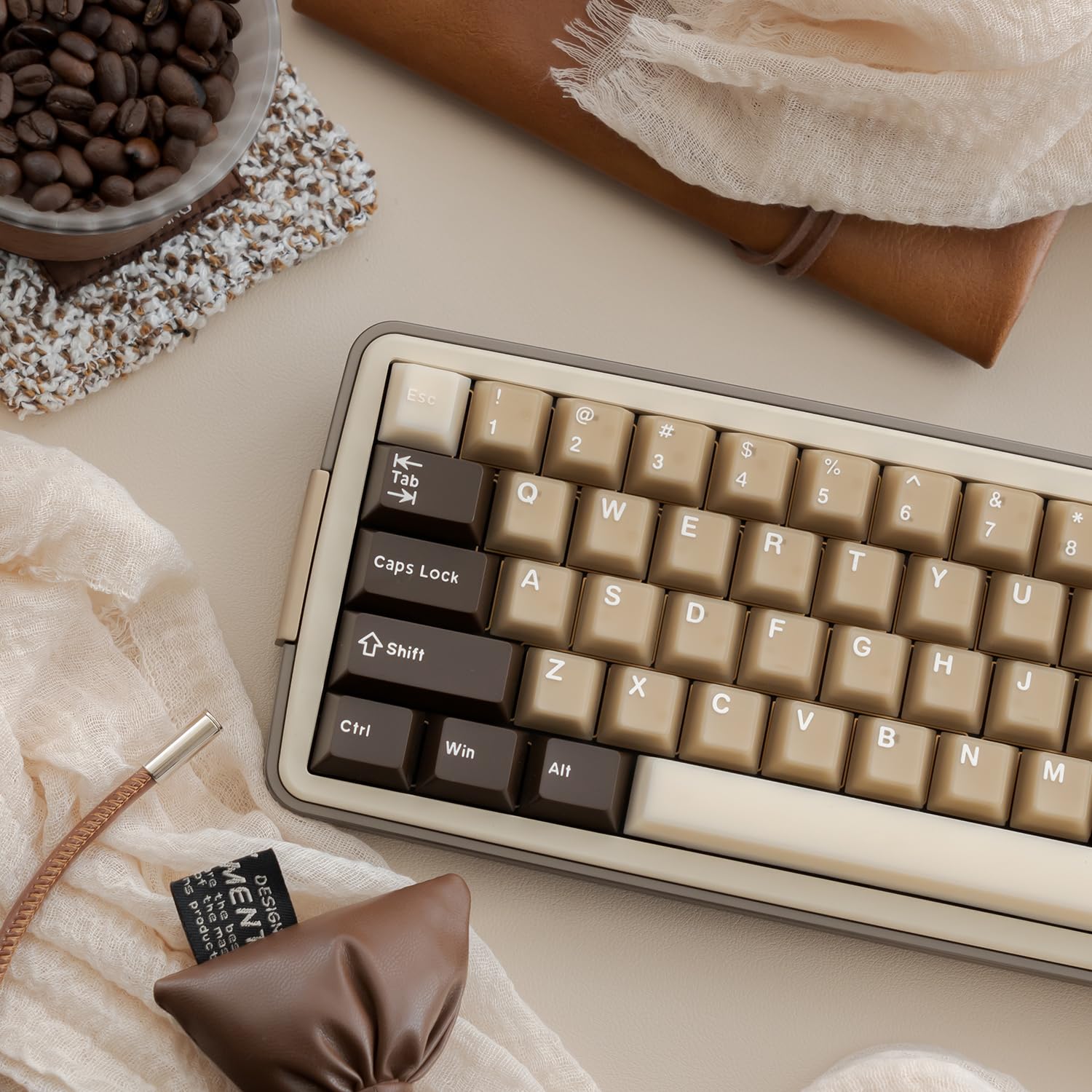 Amazon | レトロ PBT キーキャップセット 164キー チェリー