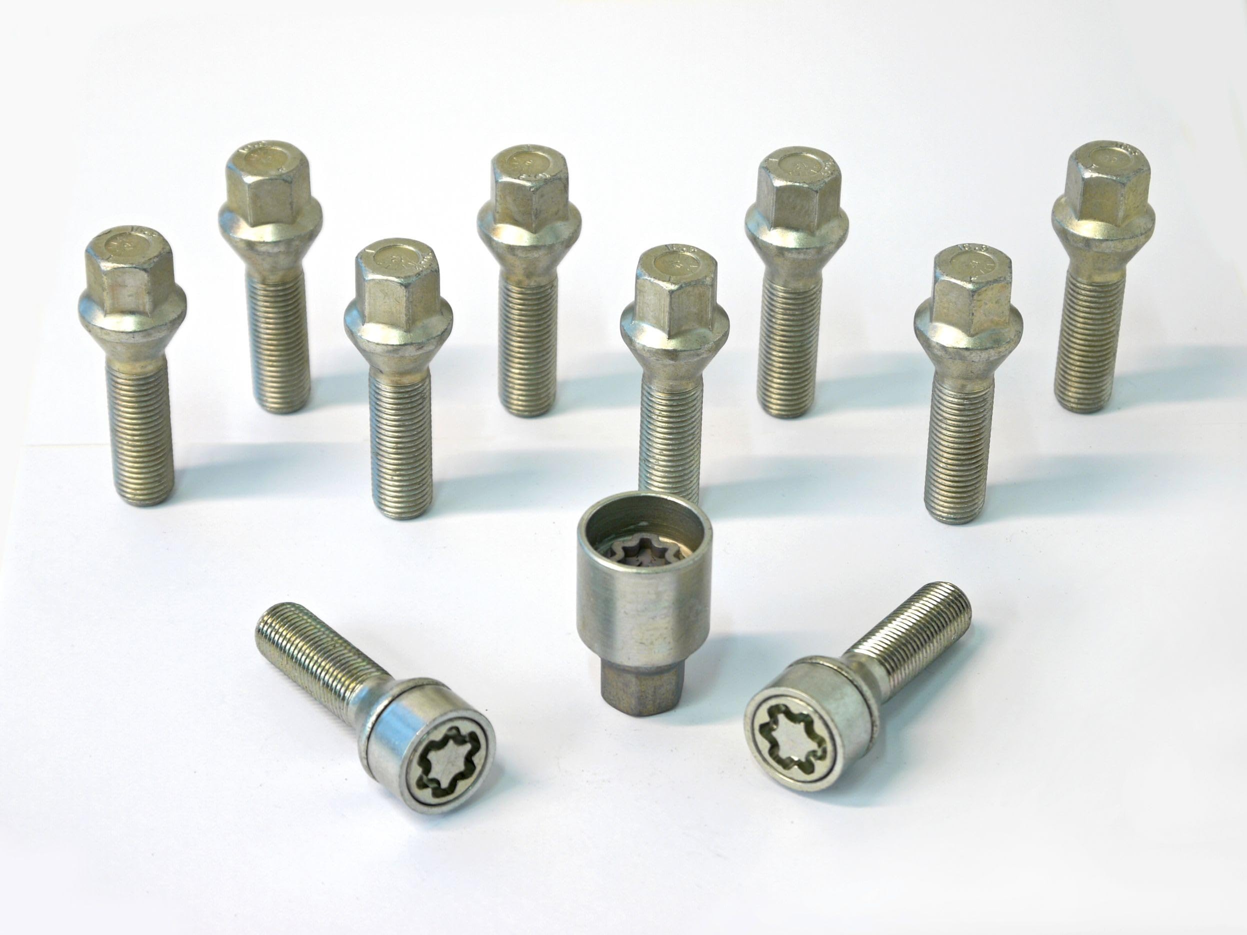 H&R Radschrauben Satz Kegelbund M14x1.50 - Länge 28mm - 10 Stück - inkl. Felgenschloss