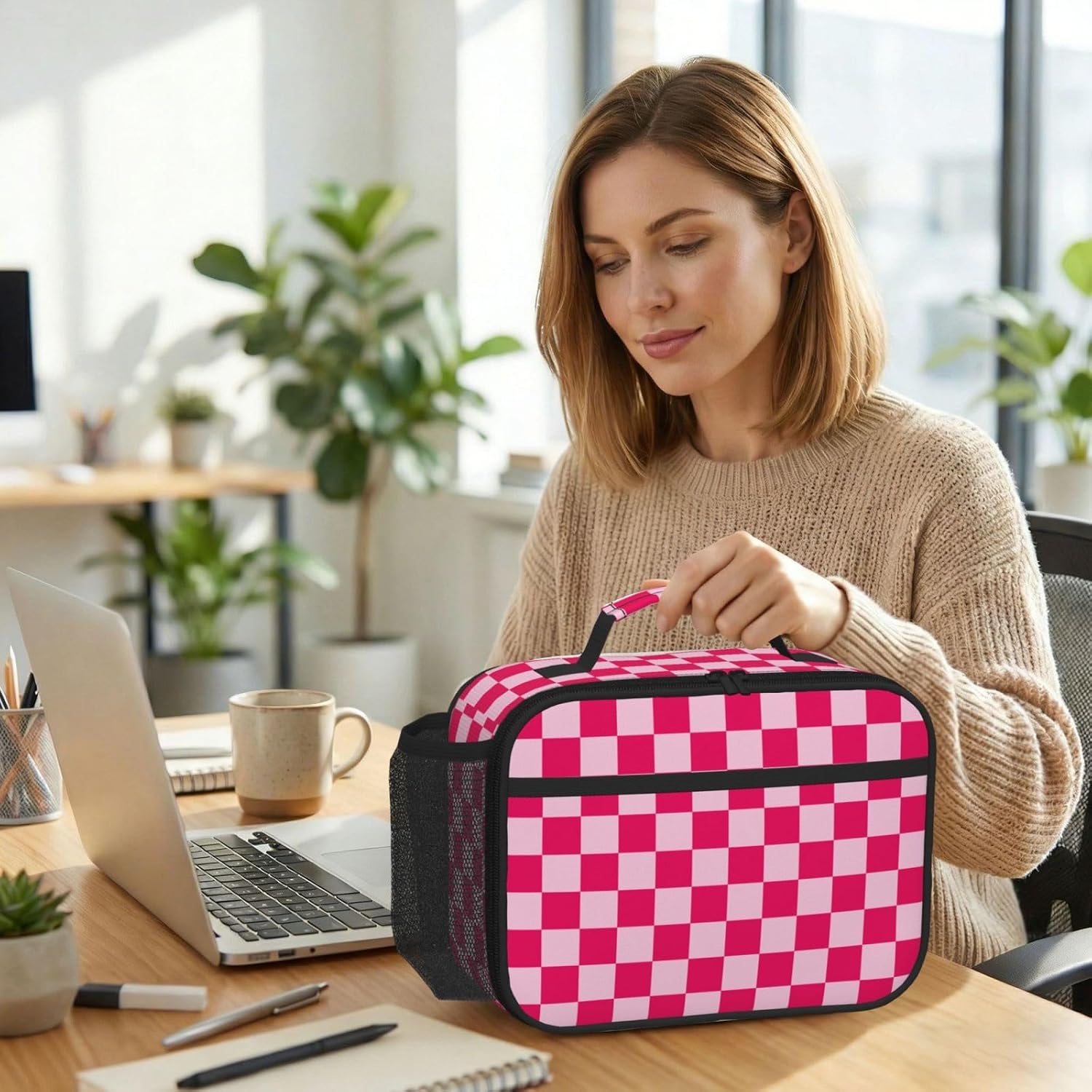 Pink And White Checkered Checker Checkerboard Square Grid Insulated Lunch Bag For Women Men Large Reusable Lunch Box For Adult Portable Cooler Tote Bags For Work, Picnic Or Travel