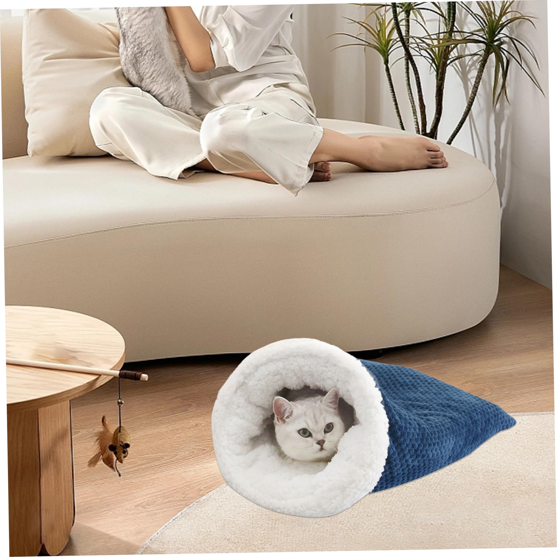 XJKLBYQ Cat Sleeping Bag,Self Warming Cat Bed,Soft Plush Large Cat Sack for Winter Cosy Cat Bed Cave 360°Wrap Comfortable Pet Snuggle Sack for Cats up to 6kg
