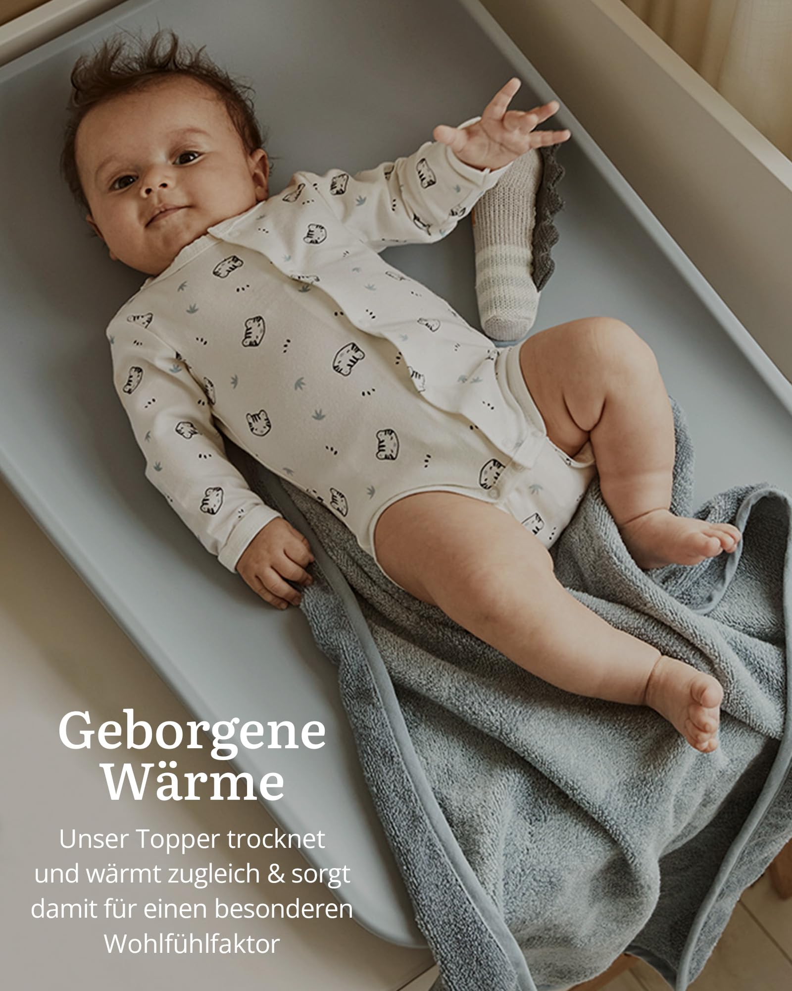 Leander Topper für Wickelauflage Blau - 100% Bio Baumwollfrottee - Ultraweich - Ideal für die Matty Wickelunterlage - Wärmt & Trocknet