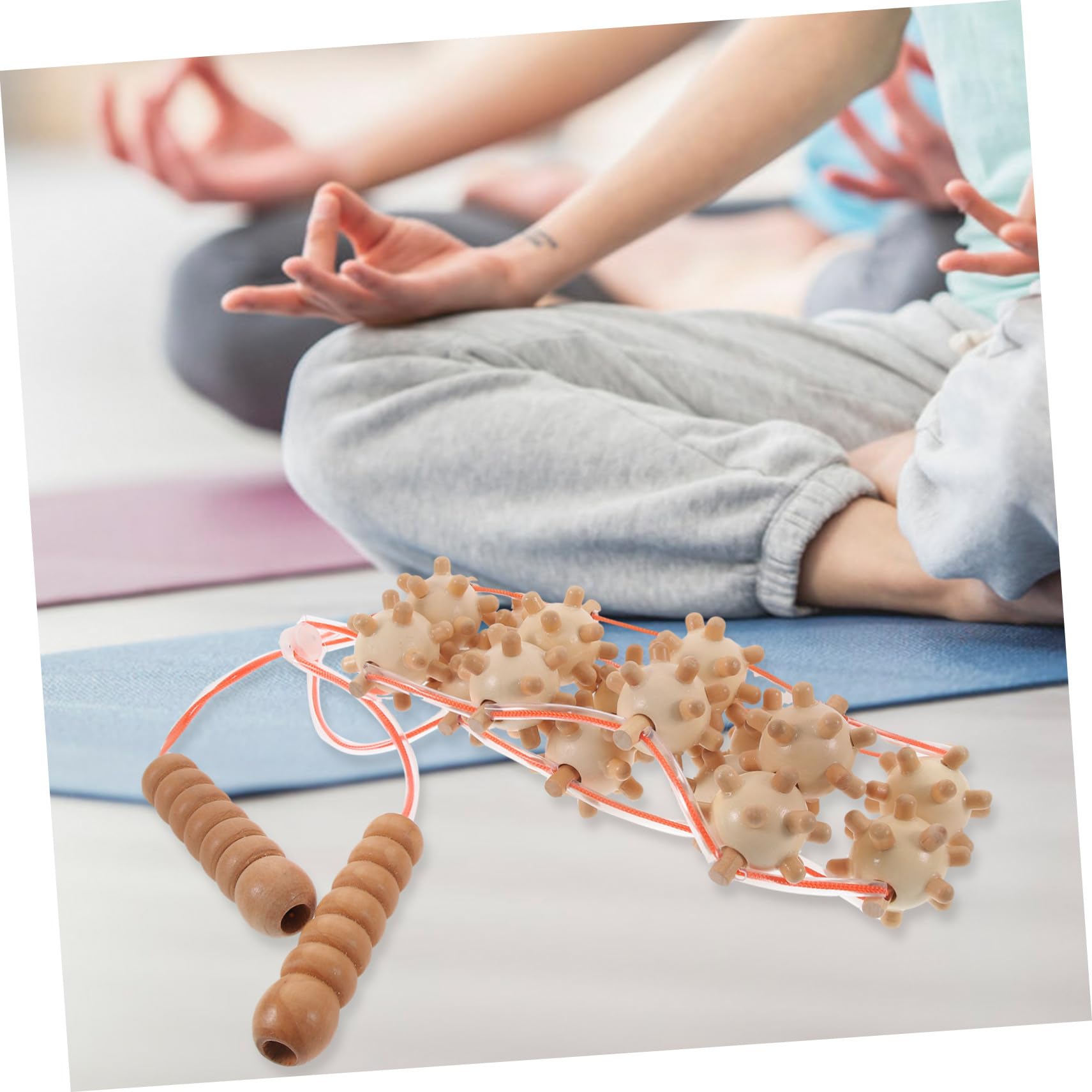 Masajeador de Espalda de Mano Rodillo de Madera y Plástico | Práctico para Hogar, Brazos y Músculos, Uso tras Ejercicio y Yoga, Cómodo y Portátil