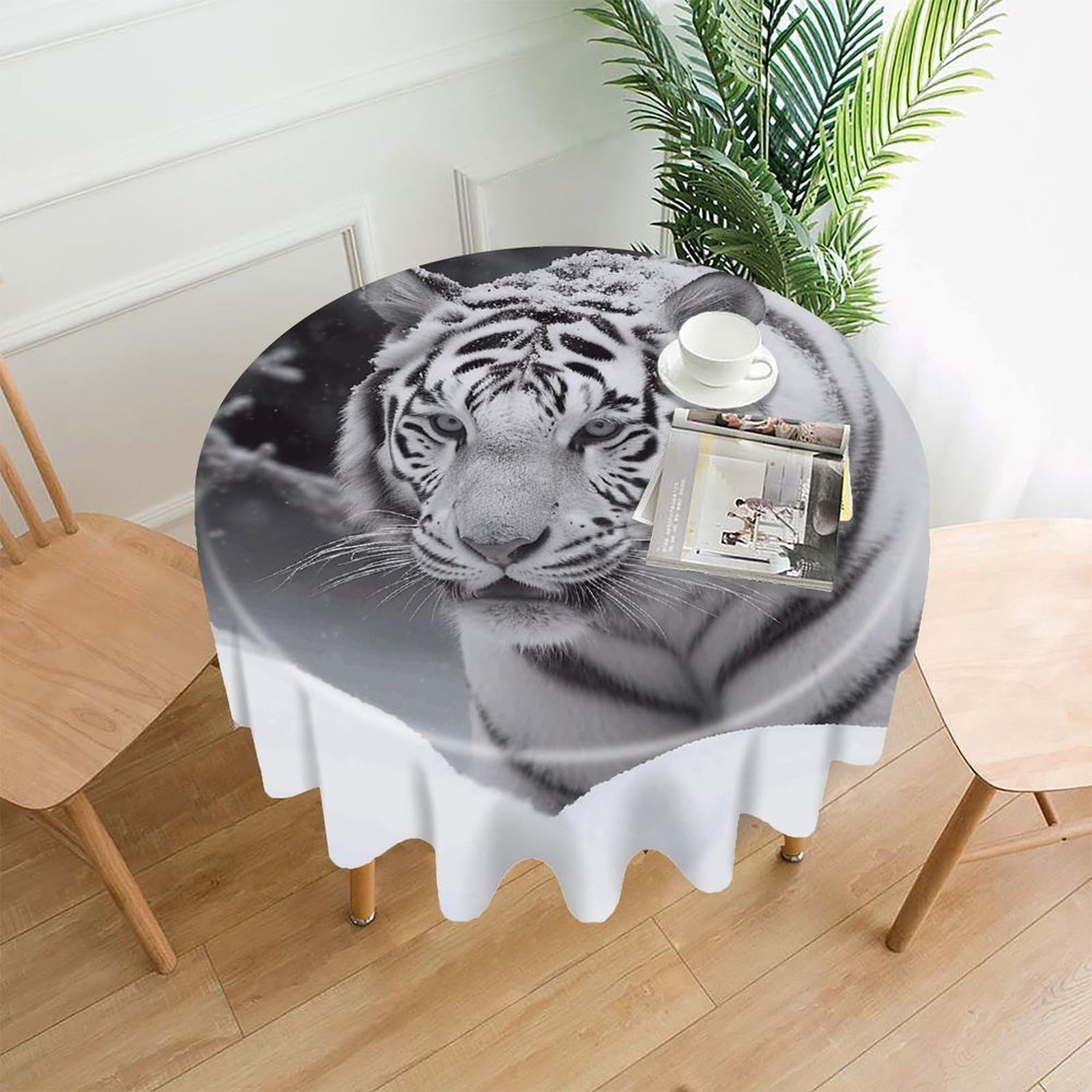 LZQPOEAS White Tiger in The Snow Tablecloth Decorative Round Table Cloth Wrinkle Resistant Round Tablecloth Washable Circle Table Cover for Kitchen Dining Party Wedding Camping 60 Inch