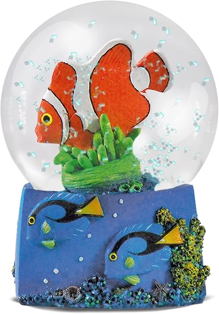 Deluxebase Water Globe - Reef Fish from Snow Globe with Resin Figurine and Moulded Base. Great home decor, ornaments and gifts. (Design randomly selected from either Clown Fish or Blue Tang)