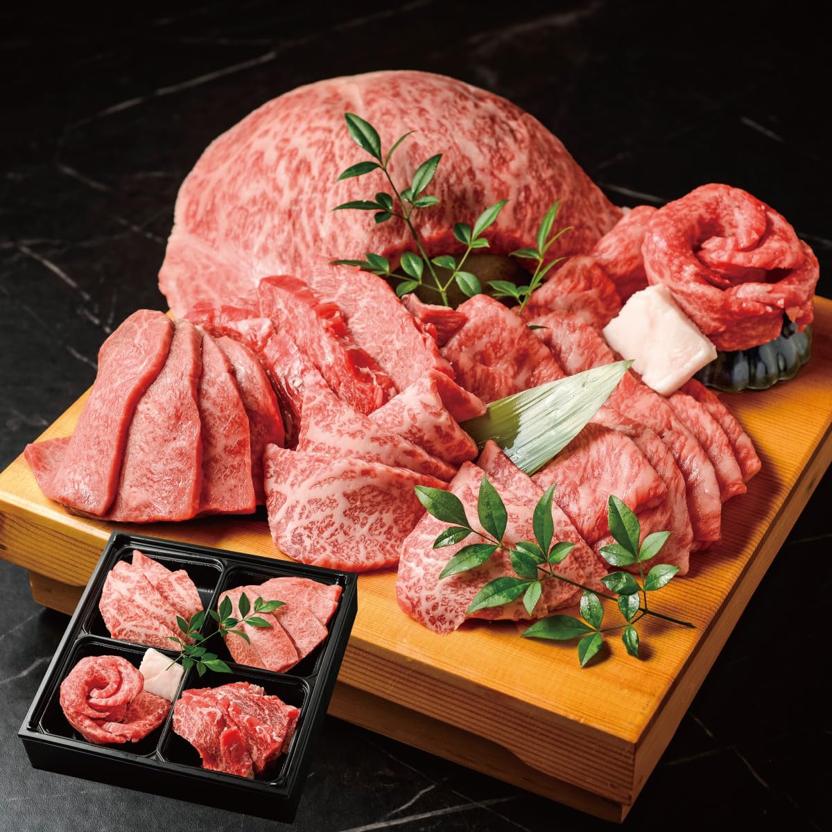 なごみ農産 【 農林水産大臣賞受賞 国産飼料原料100% 】 究極の山形牛 和の奏 焼肉セット黒毛和牛 ギフト プレゼント 高級 牛肉