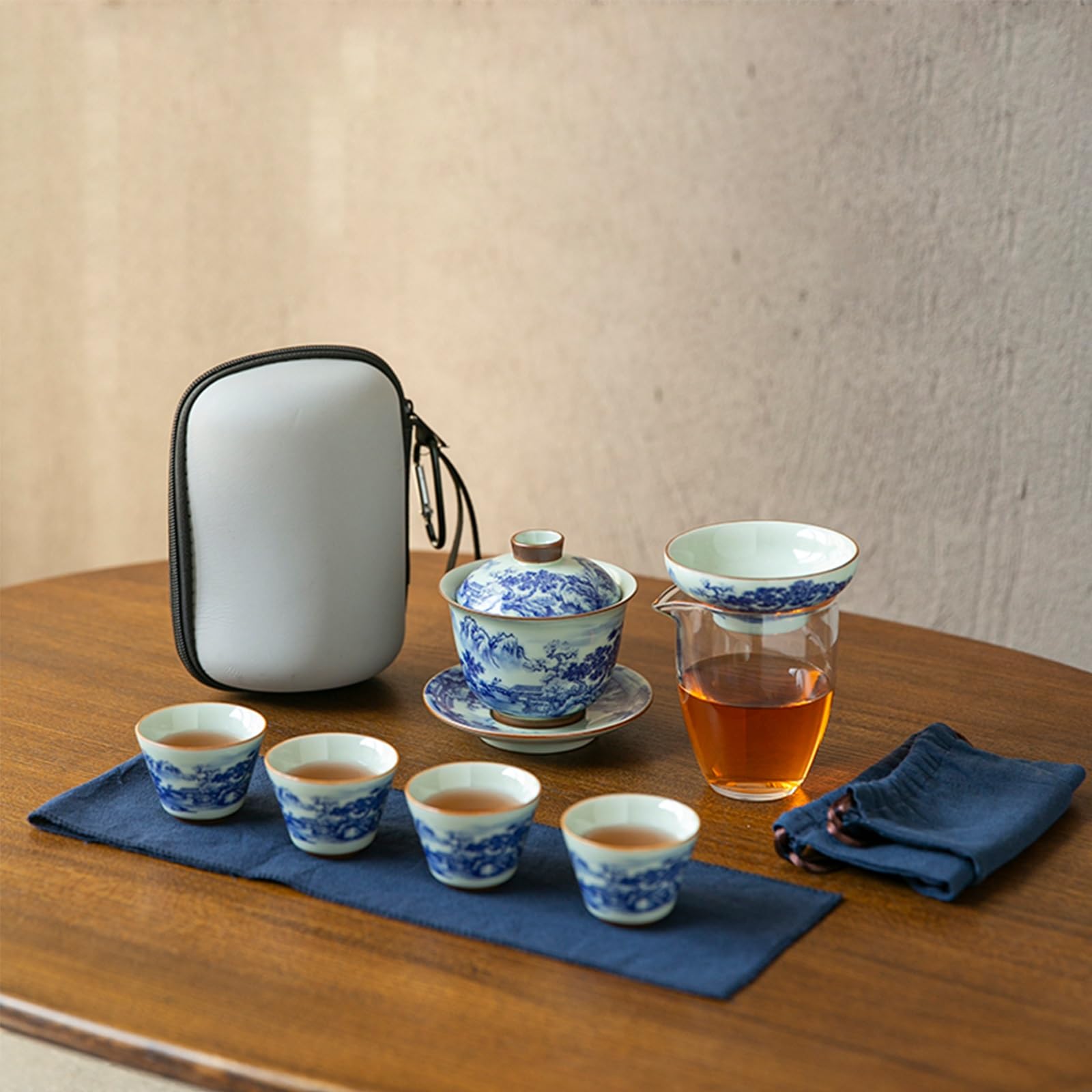 All-in-One Geschenk Reiseteeset 7-piece Set Enthält 180ML Gaiwan*1 Und 35ML Teetassen*4 Teeservice Porzellan Tee to Go Flasche Ofenglasiertes Kungfu Teeset Reise Teezubehör Geschenke