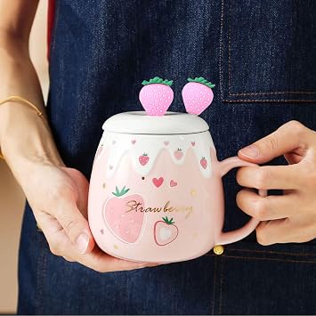 Pembe Kupa, Kapaklı Kaşıklı Sevimli Çilek Kupası, Seramik Kahve Kupası, Çay Sütü için Kawaii Kupası, Kadın Kız Öğrenci Kore Tarzı 450ML Noel Doğum Günü Hediyesi (Büyük Çilek)