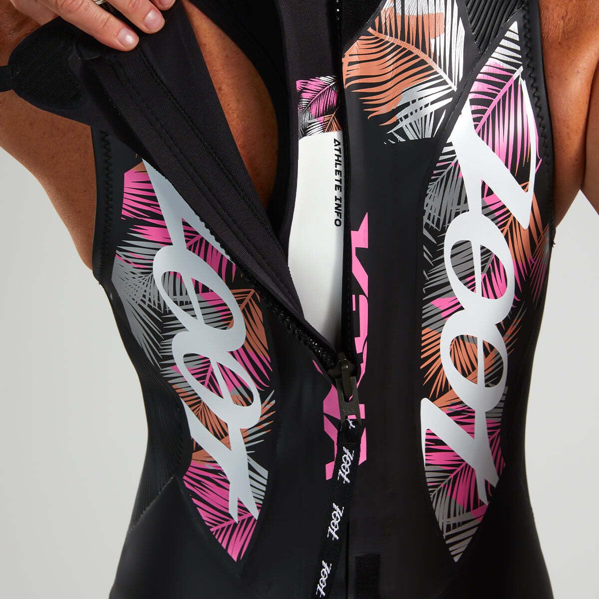 Zoot Damen Kona Sleeveless 2.0 Allround-Neoprenanzug ohne Ärmel, NEU: größere GLIDEflex-Brusteinsätze für mehr Lungenerweiterung und ideal für Triathlon und Open Water-Swimming