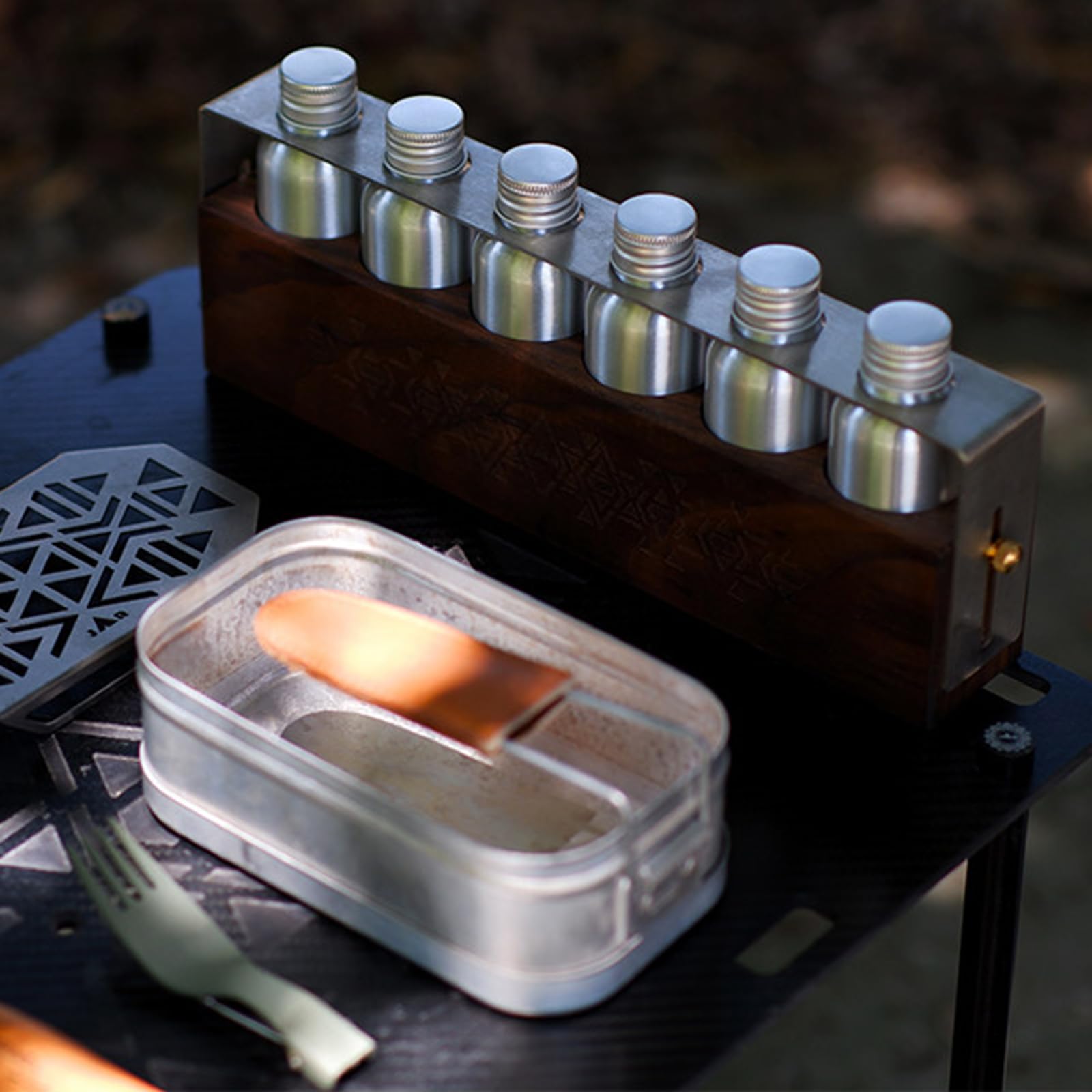 Set De Especieros para Camping con Soporte De Madera, Organizador Portátil De Condimentos para Cocinar Al Aire Libre, Incluye 6 Frascos De Vidrio con Tapas Metálicas