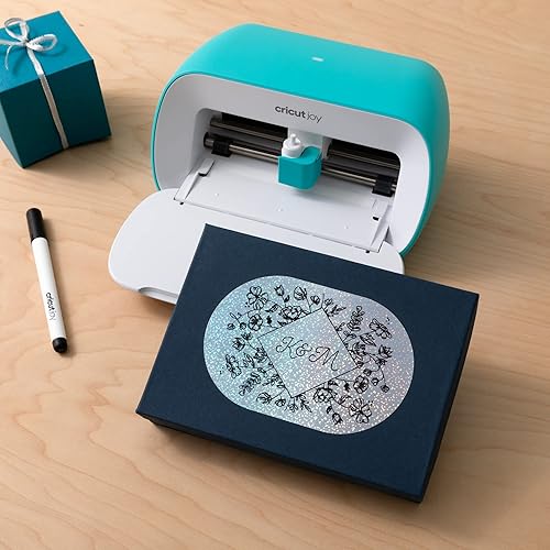 Miniatura 6 de Cricut Vinilo permanente inteligente (5.5 pulgadas x 13 pulgadas (4), holográfico plateado) para máquina Joy, corte sin alfombrilla para formas de