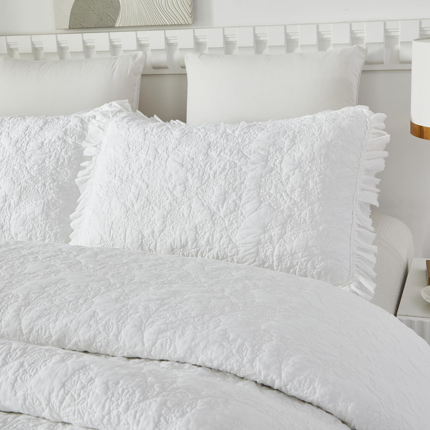 Brandream Juego de Ropa de Cama de algodón Blanco sólido tamaño King, Colcha Matelasse con 2 Fundas de Almohada: Elegante Colcha con Volantes, Juego de Ropa de Cama Ligero Femenino