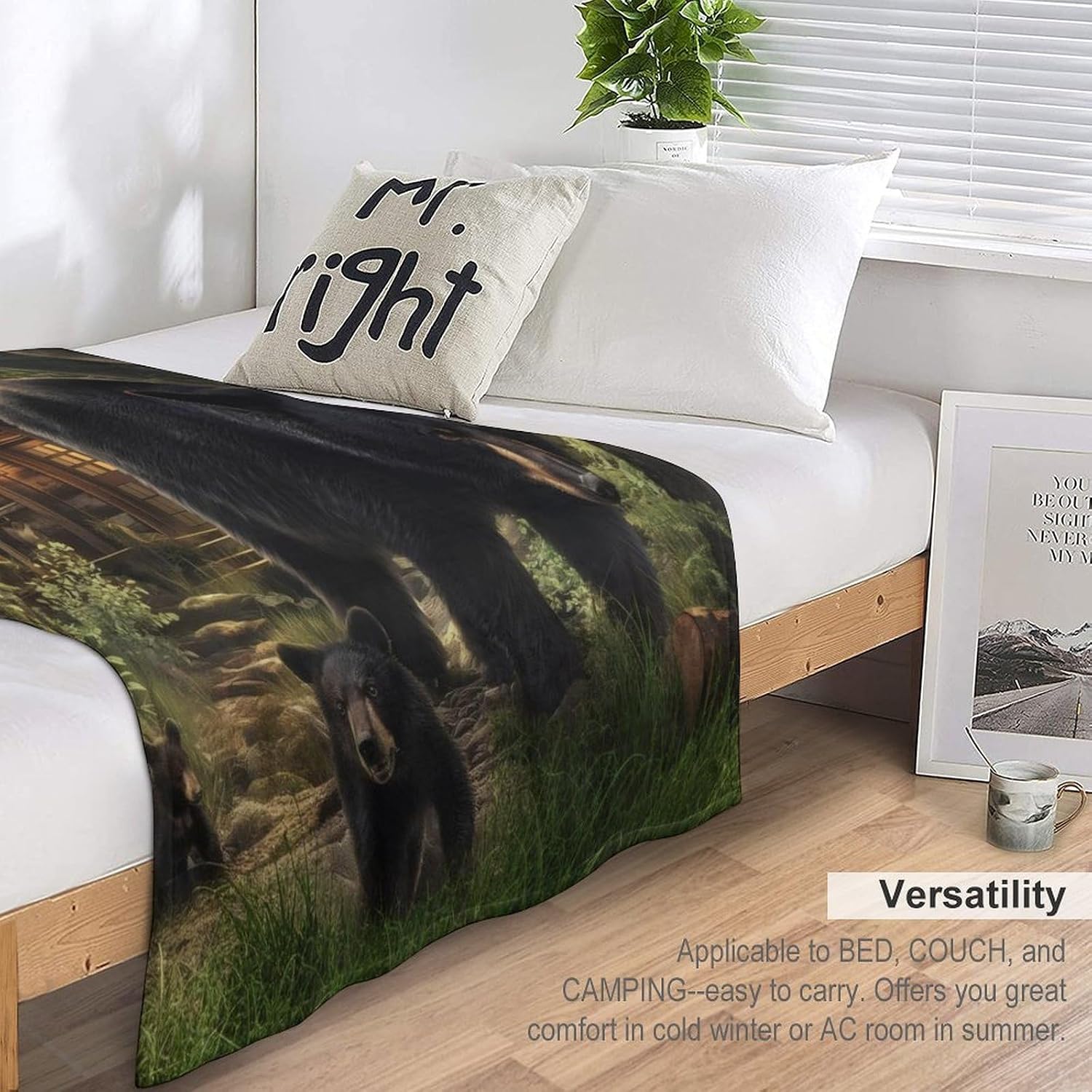 Retro Black Bear Blanket Funny Rustic Cabin Forest Wildlife Animal Woodland for Girls Boy Super Soft Flannel Throw Blanket for Bed Sofa 60"x80"