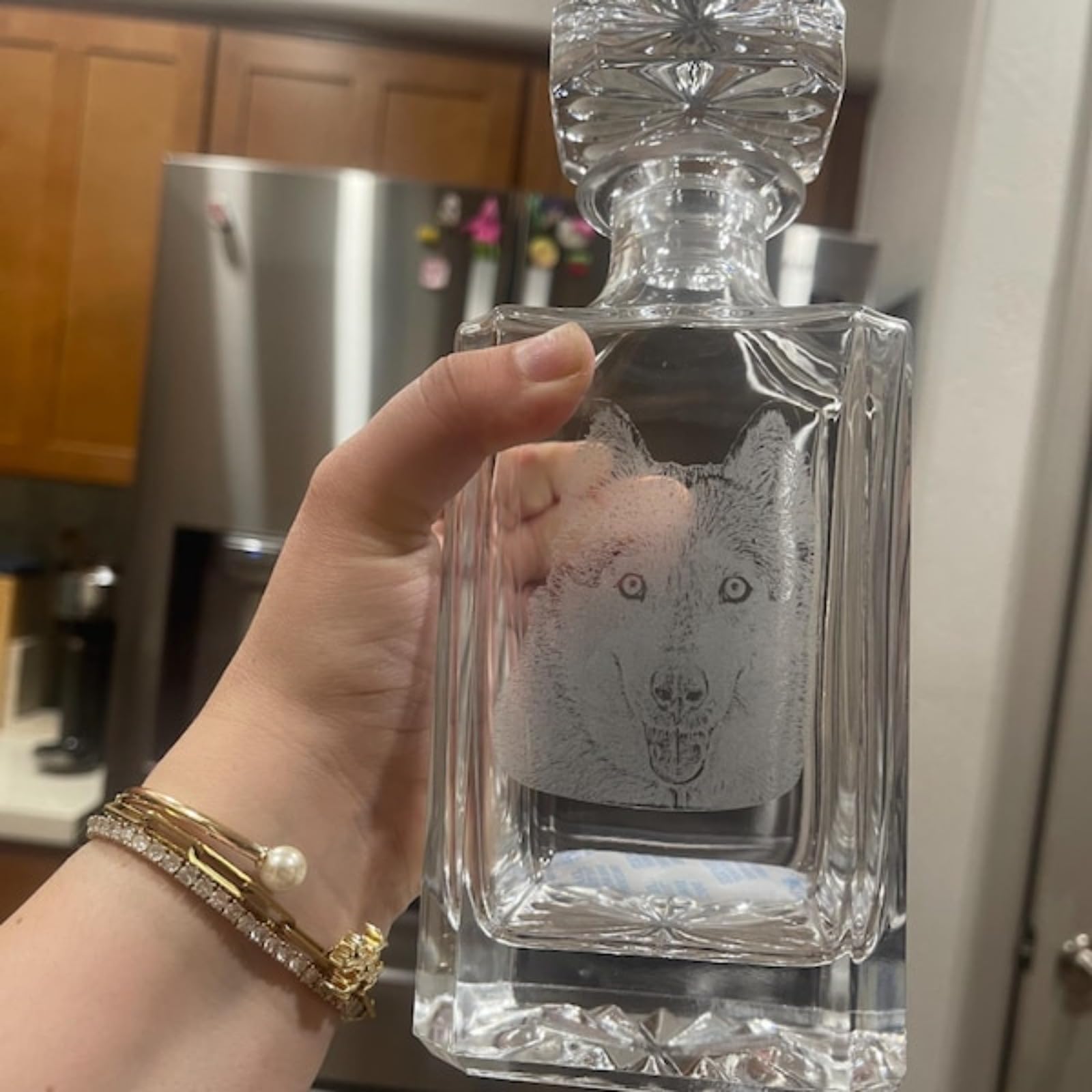 Decantador grabado personalizado con foto de perro, dispensador de whisky personalizado, regalo para amantes de los perros o dueños de mascotas, día del padre, botella de whisky de 24 onzas, regalo