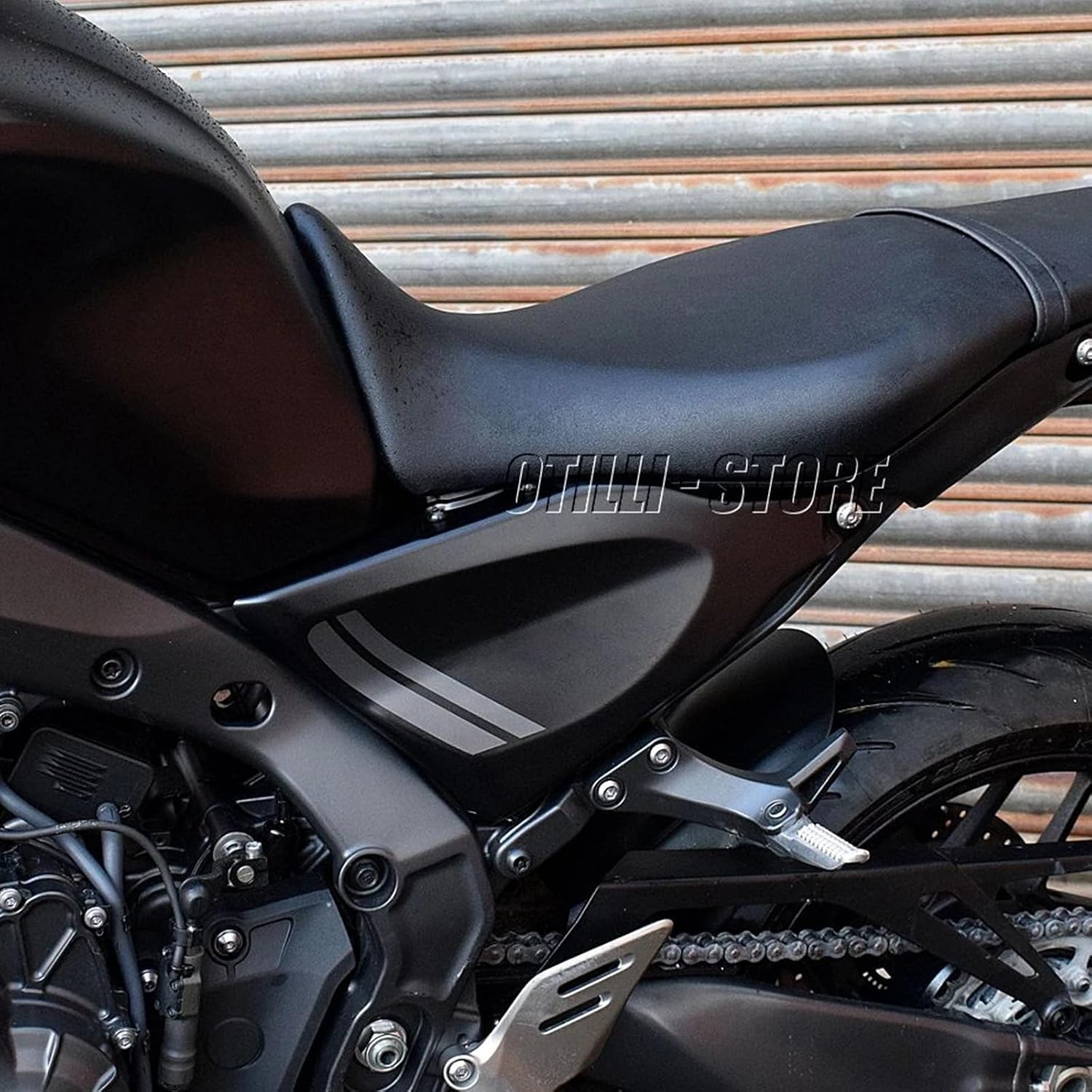 for Yamaha MT-09 MT09 MT 09 2021 2022 Motorcycle Front Side Spoiler Panels Cover Bike Frame Side Panels Covers Fairing Cowl Plastic Plates Engine Tank Trim (Dark Grey red Cyan)