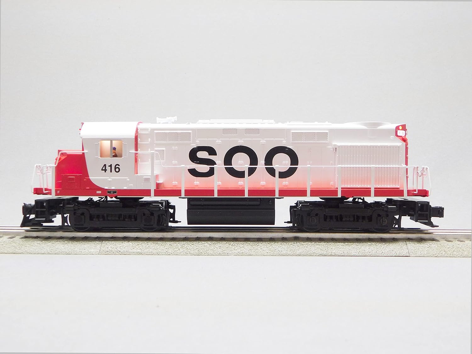 Lionel SOO LINE Legacy RS-27 Diesel Locomotive Engine #416 O Gauge