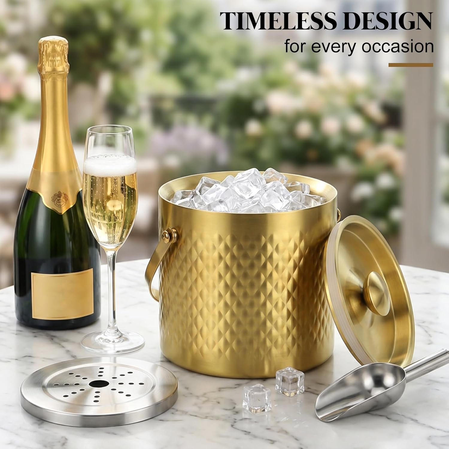 Gold Ice Bucket with Lid, Handle and Tong Insulated 3L Double Wall Stainless Steel Champagne Bucket with Silicone Sealing Ring, Scoop & Strainer, Metal Ice Bucket for Bar, Party, Home Entertaining