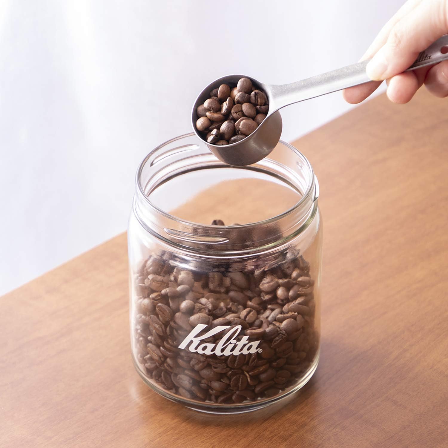 Amazon Co Jp カリタ Kalita コーヒーメジャー ステンレス製 ブラスト L マット仕上げ Tsubame Kalita ホーム キッチン