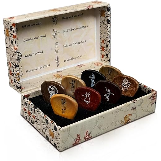 Kadence Heritage Wooden Guitar Picks Set of 8