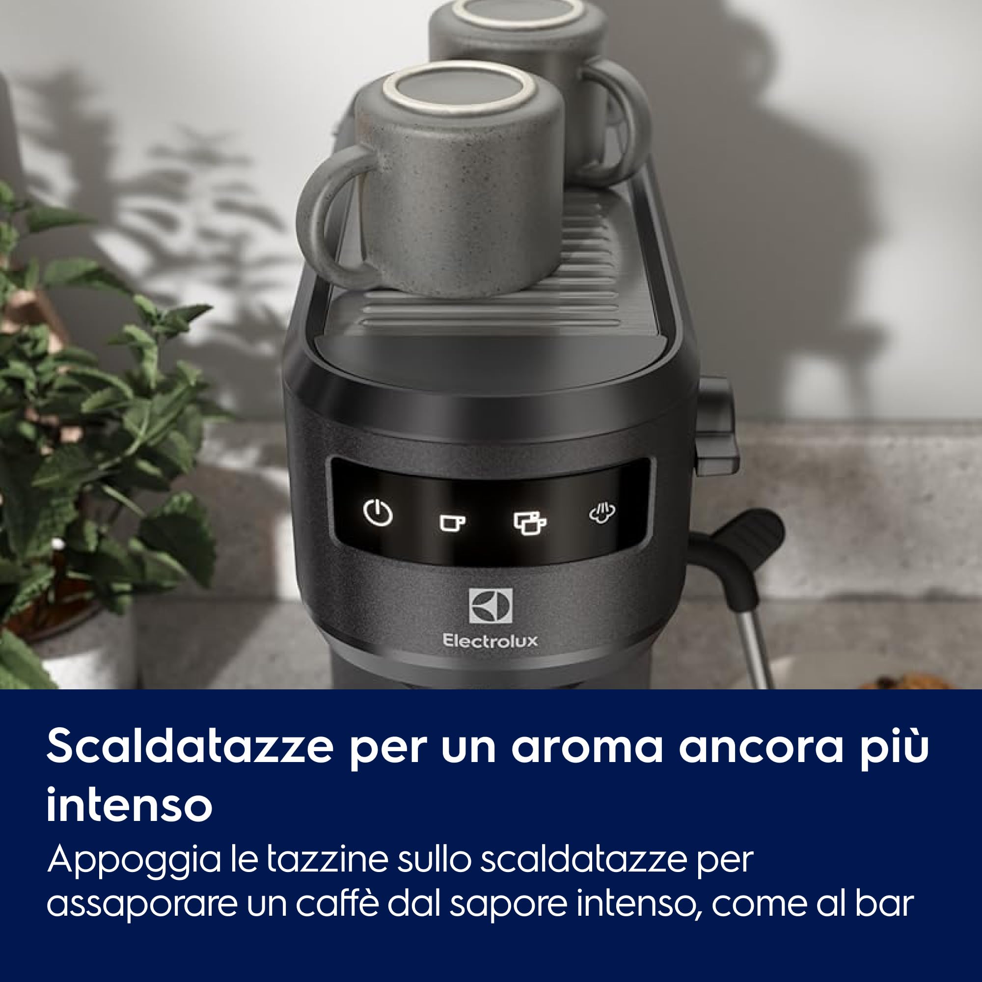 Electrolux Explore 6 Macchina per Caffè Espresso e Cappuccino E6EC1-6BST, 2 tazze, tecnologia ThermoBlock, set filtro 2-1 incluso, Caffè in Polvere e Cialde E.S.E., colore nero