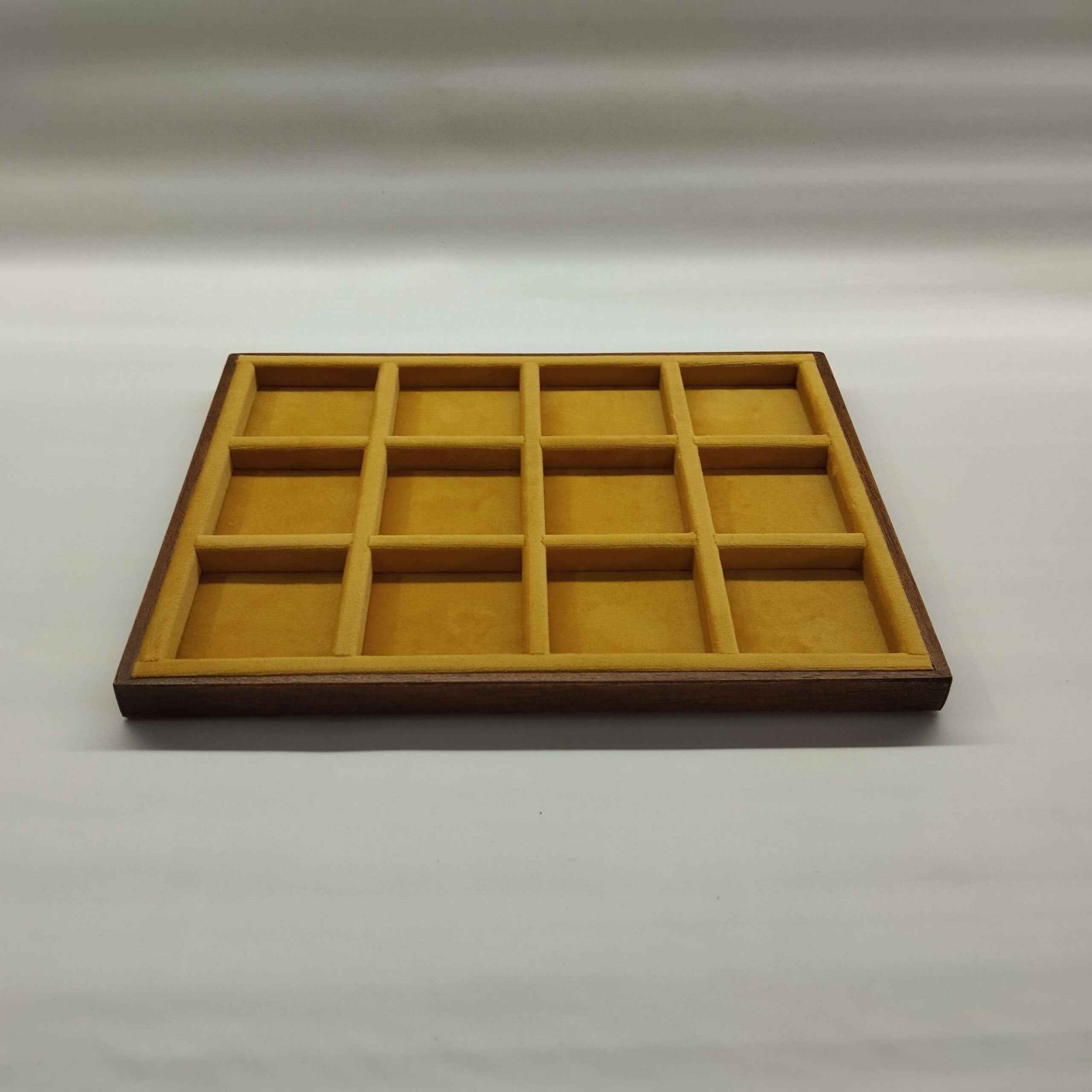Plateau présentoir pour pièces et médailles en Velours, 12 Cases 50x50 mm, Artisanat Italien Fait Main, numismatique
