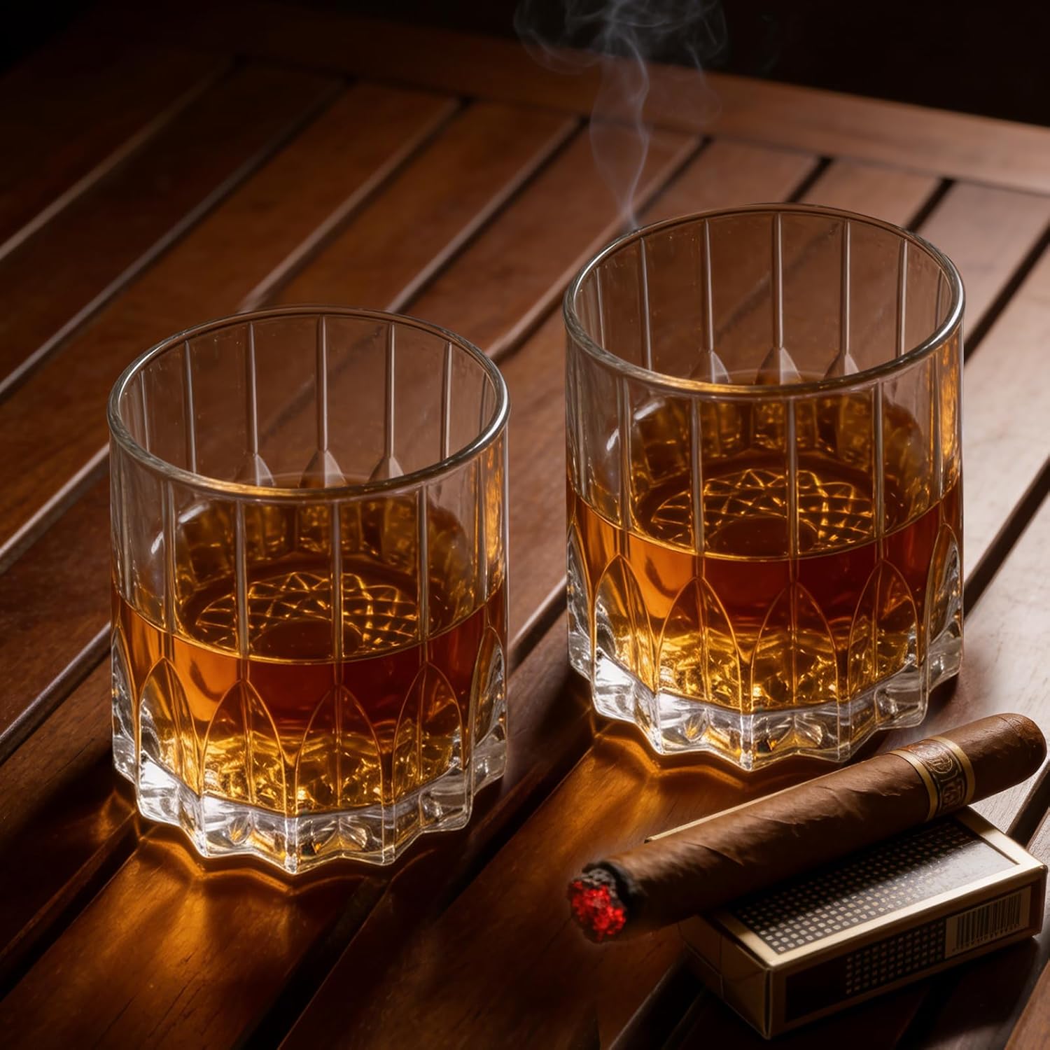 Whiskey Glasses Set of 4, 10 Oz Crystal Bourbon Glasses, Old Fashioned Cocktail Glass in Gift Box, Rocks Tumbler for Scotch, Cognac, Barware for Men