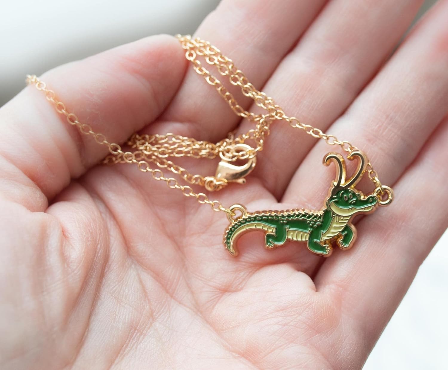 Marvel Studios Loki Alligator Pendant Necklace with Gold Chain and Extender | Fashion Jewelry, Costume Cosplay Accessories | MCU Superhero Comic Book Gifts and Collectibles