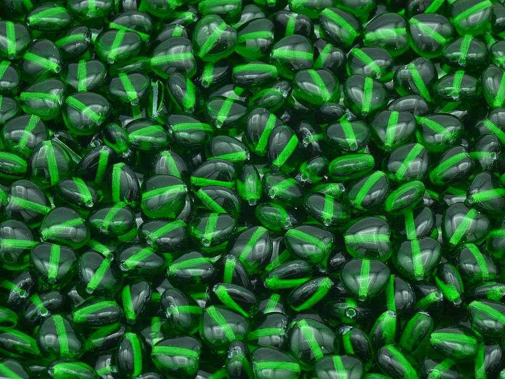 30p Heart Beads, Transparent Green (50140), Glass, Czech Republic (8 x 8 mm)